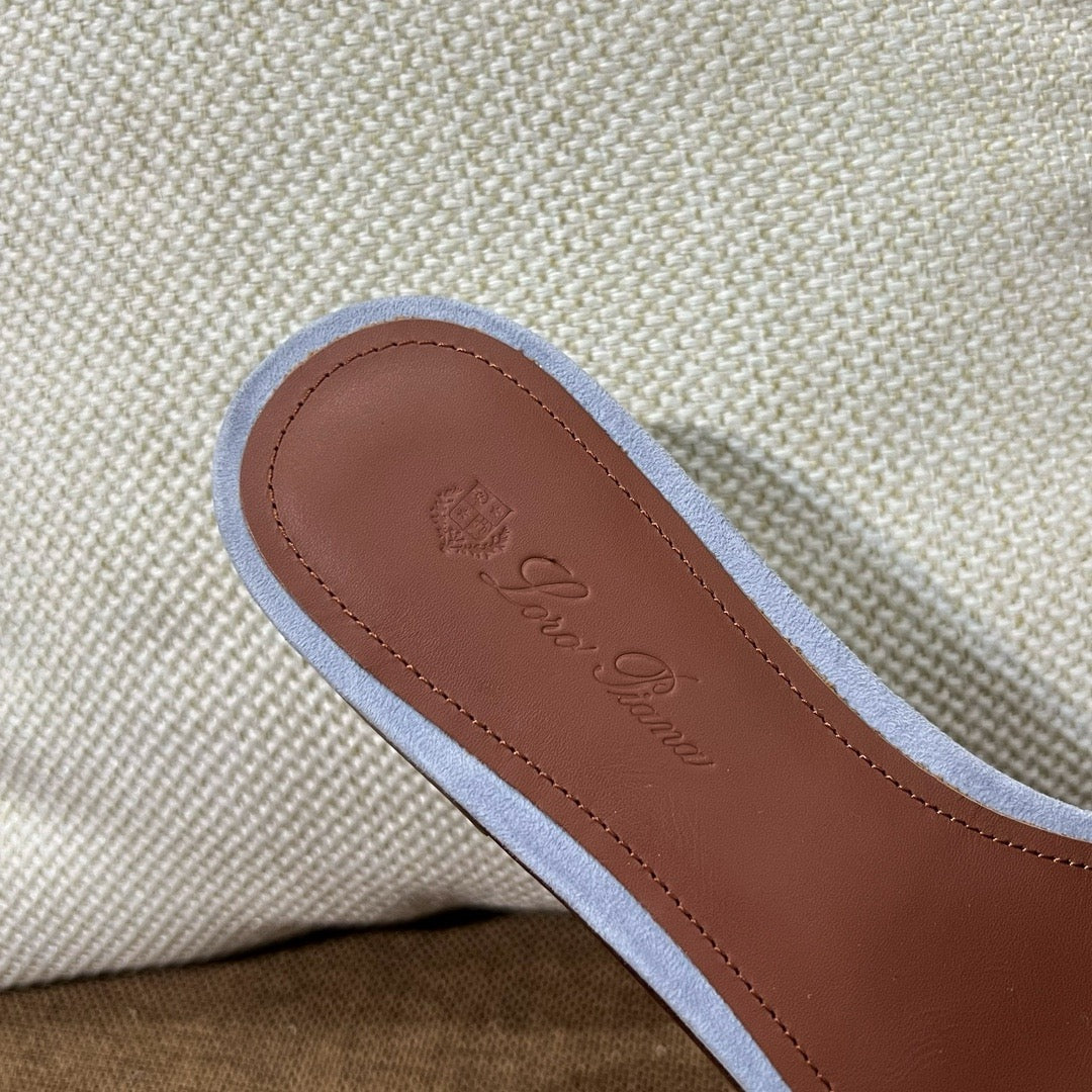 로로피아나 썸머 참스 뮬