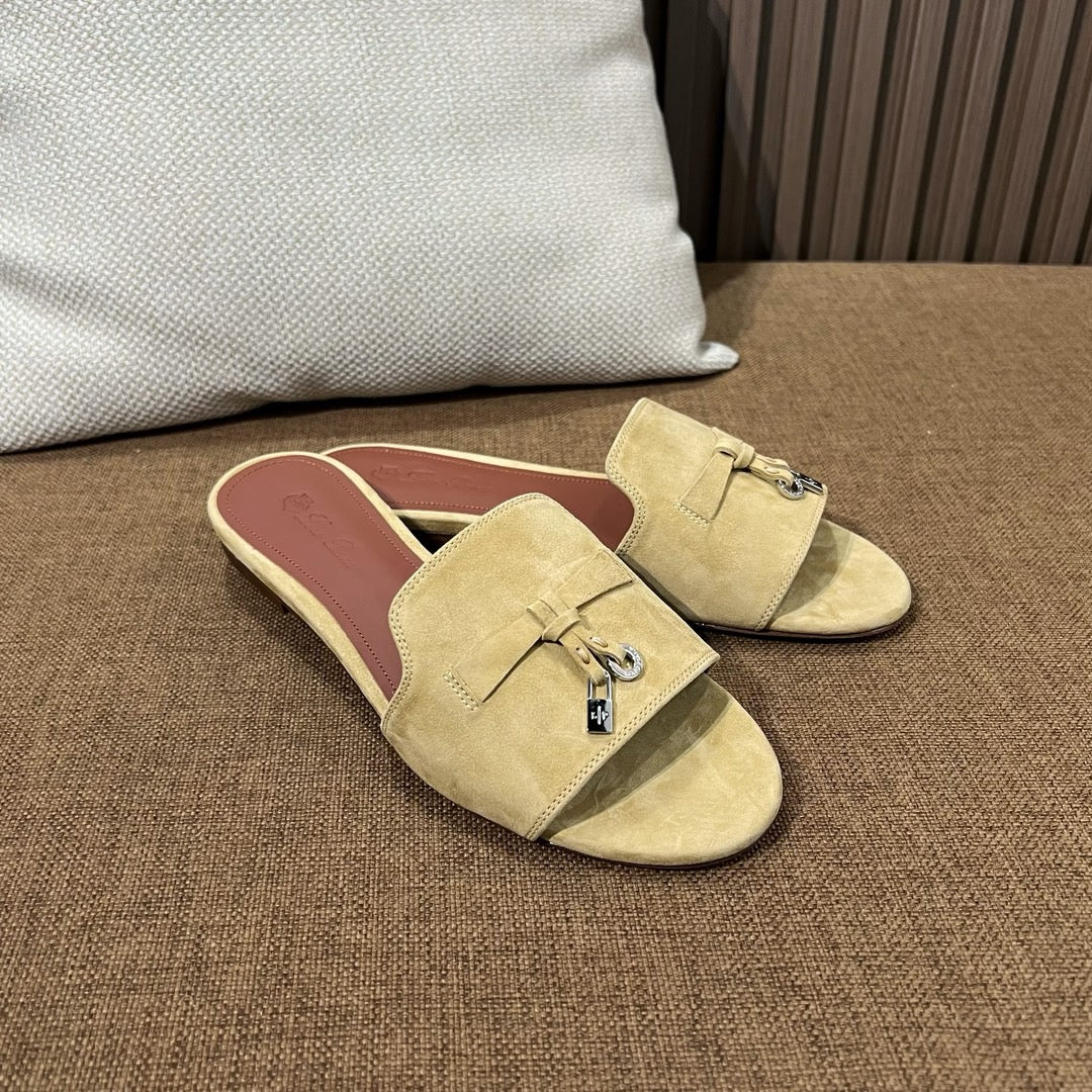 로로피아나 썸머 참스 뮬