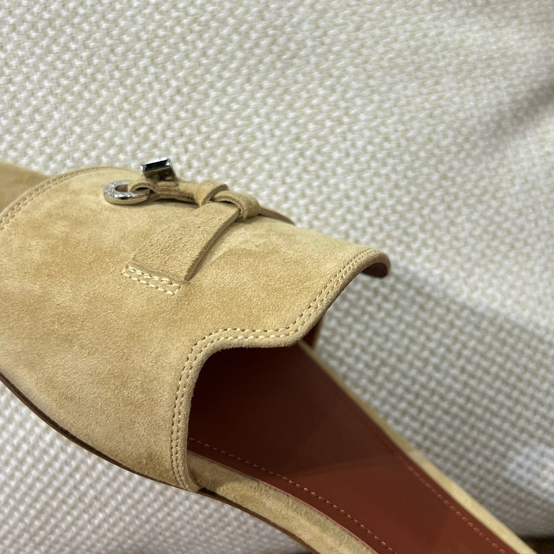 로로피아나 썸머 참스 뮬