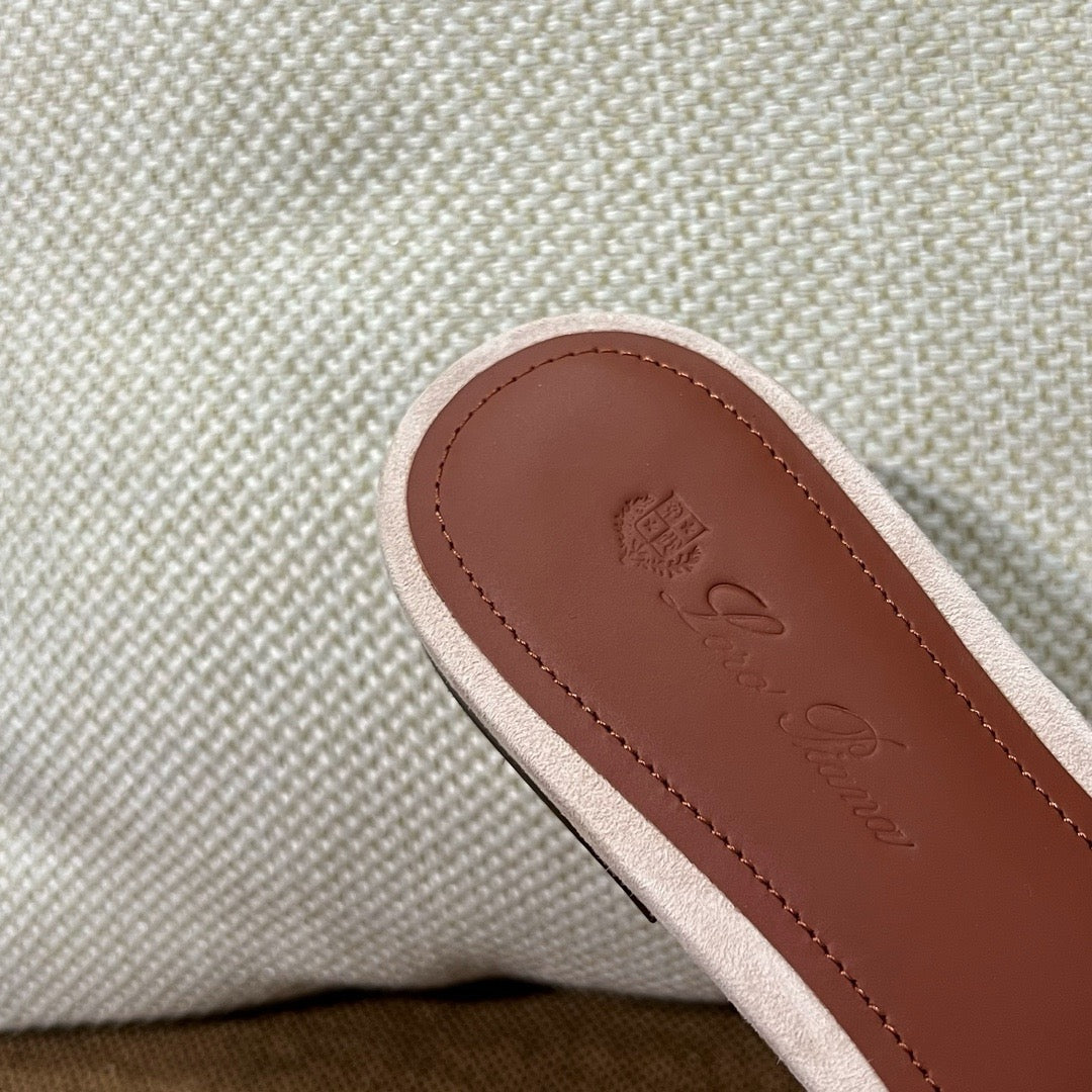 로로피아나 썸머 참스 뮬