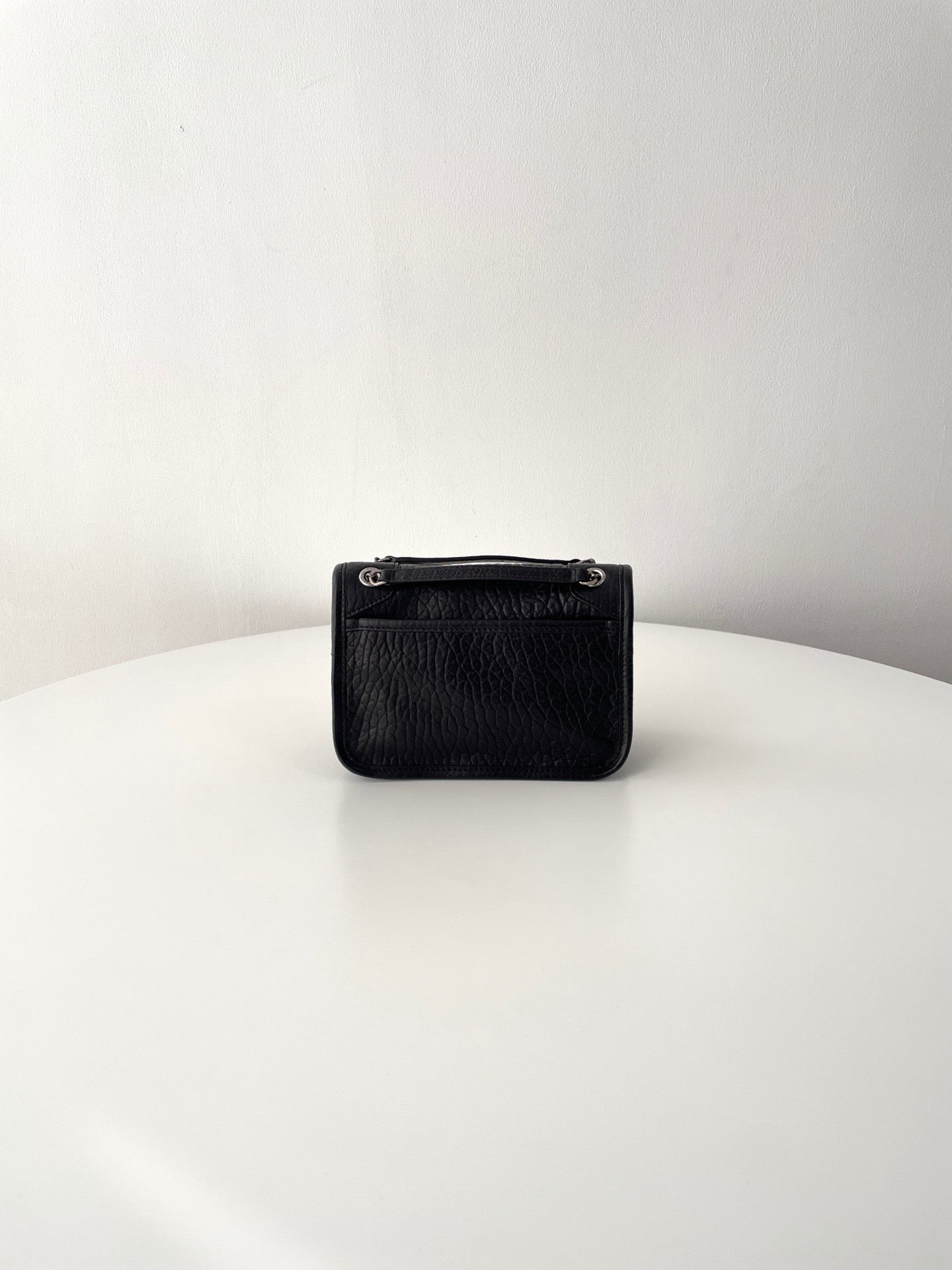 생로랑 니키백 그레인 램스킨 미니