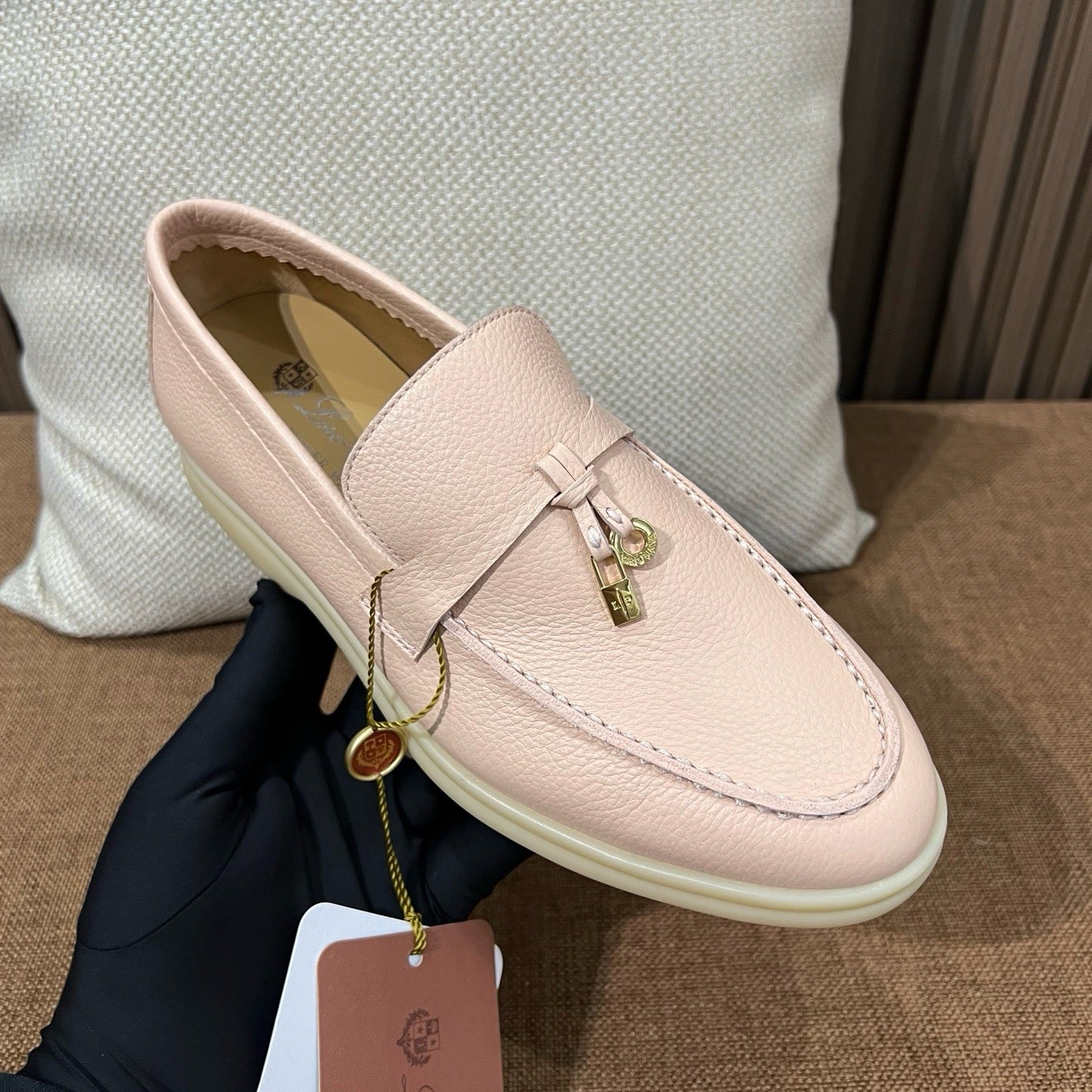 로로피아나 썸머 워크 로퍼