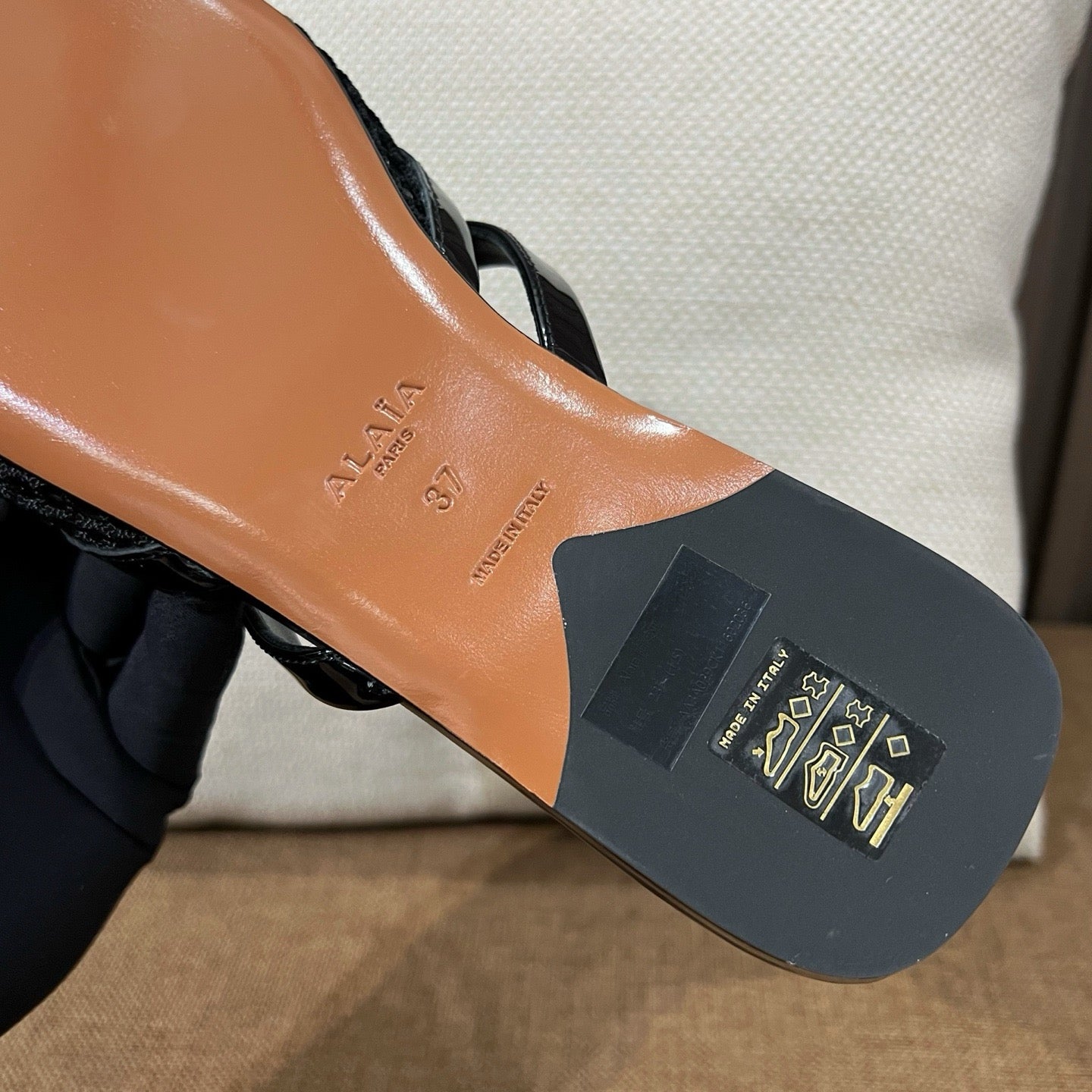 알라이아 피쉬넷 인프라디토 플랫