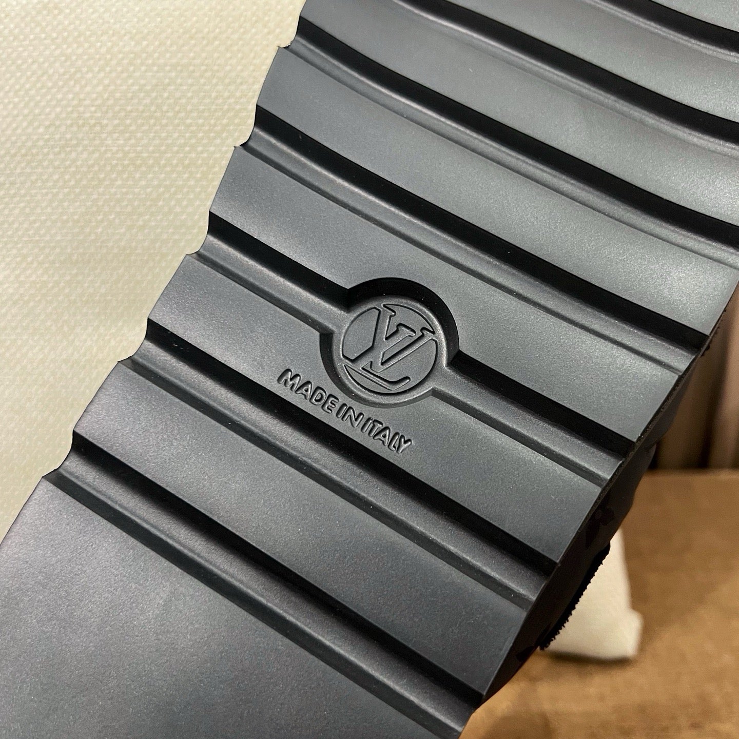 루이비통 풀 필로우 컴포트 뮬