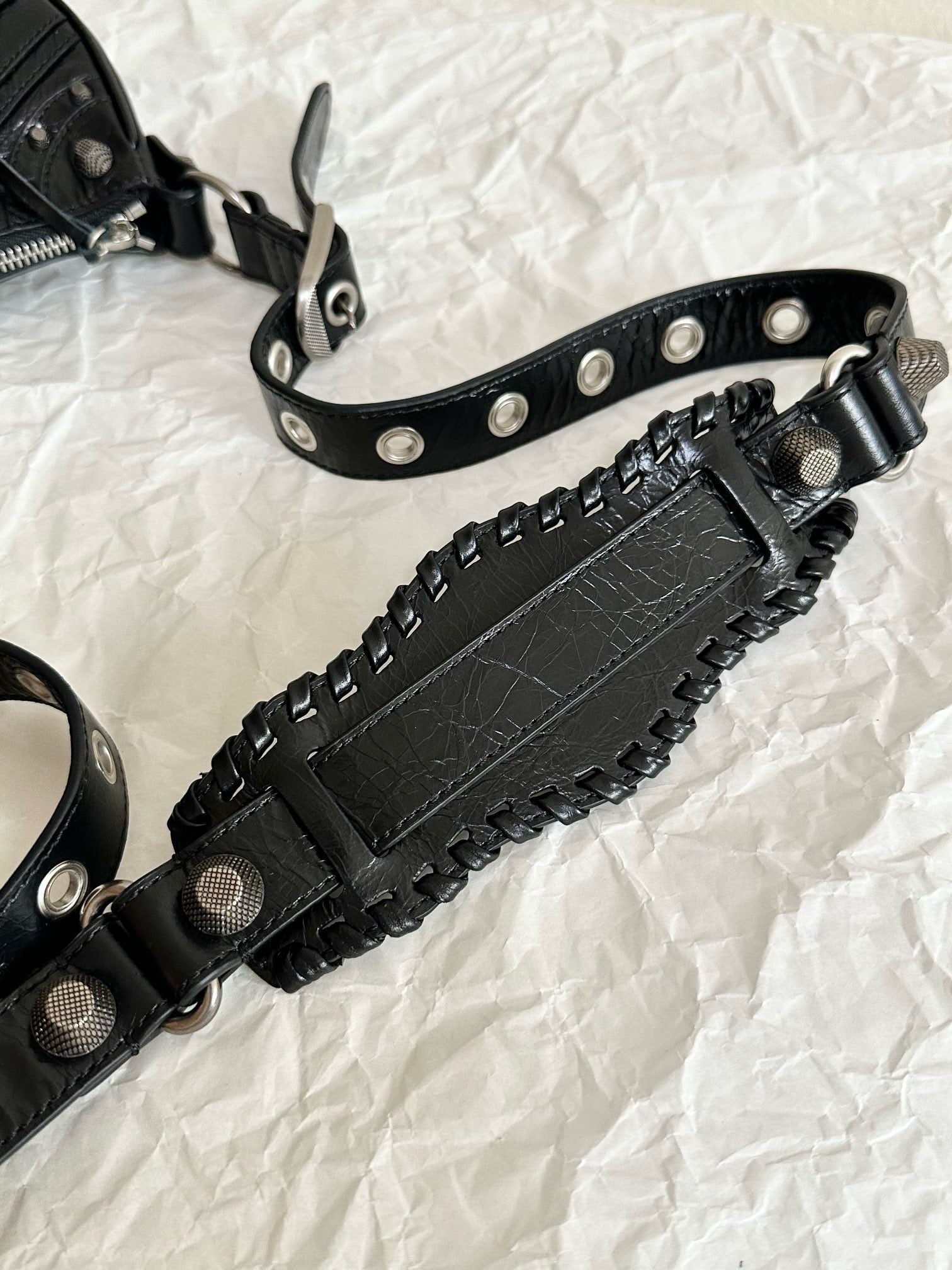 발렌시아가 르 카골 숄더백 XS