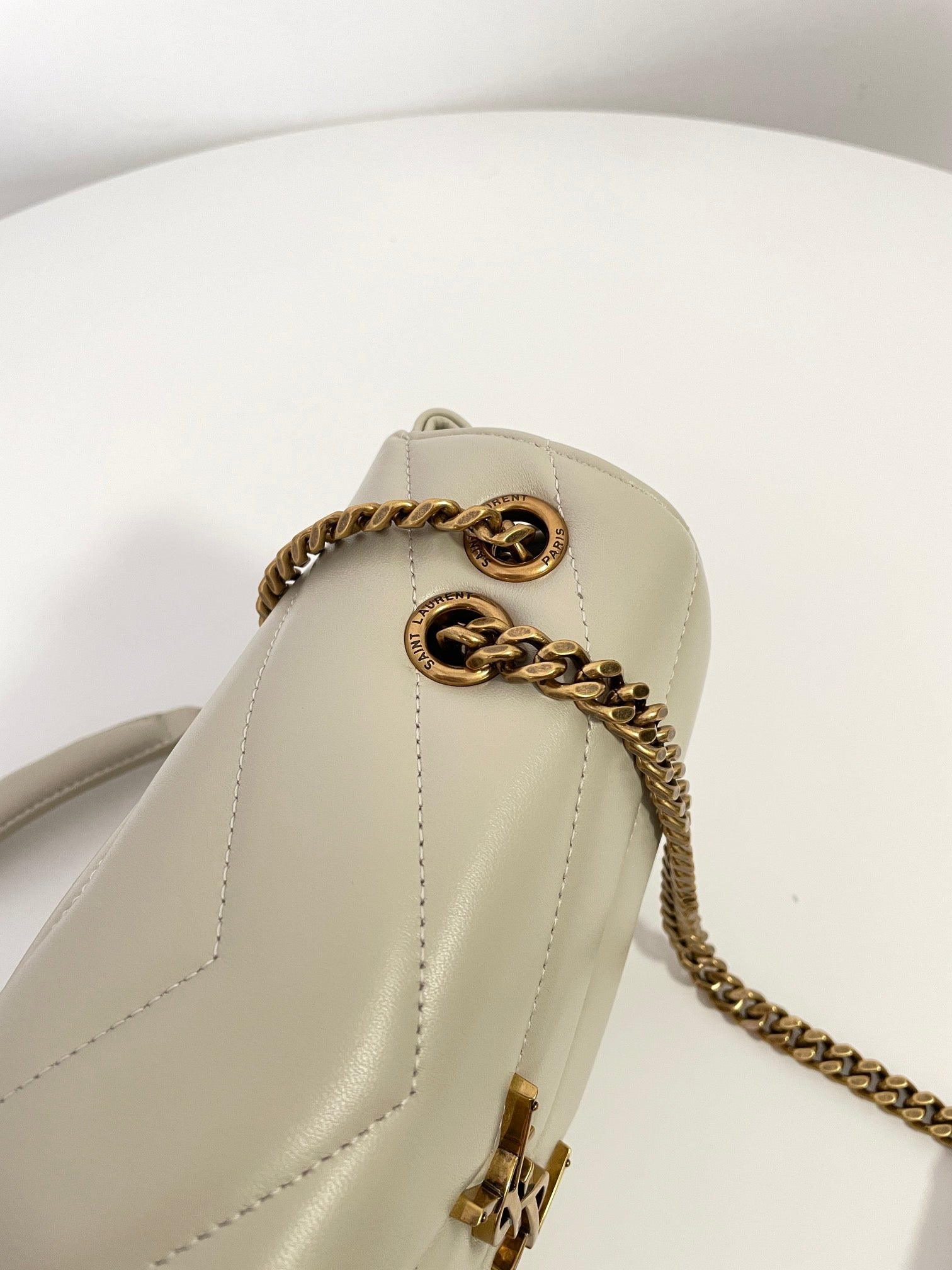 생로랑 루루 마틀라세 램스킨 스몰