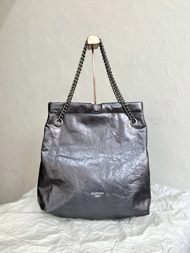 발렌시아가 크러쉬 토트백 미디움