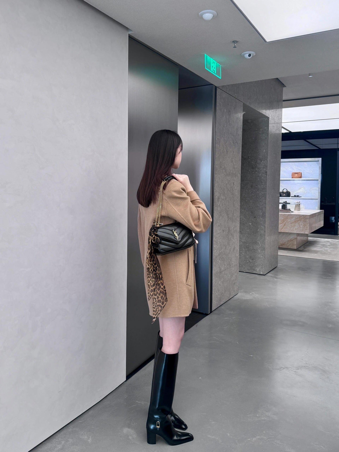 생로랑 루루 마틀라세 램스킨 미디움