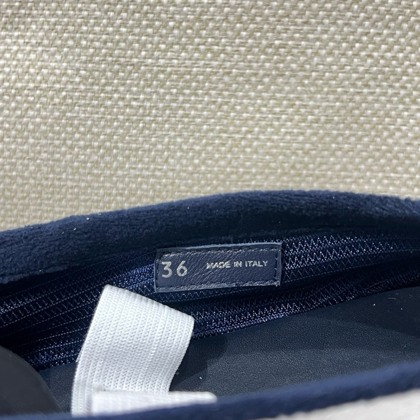 미우미우 김나지움 통 발레리나