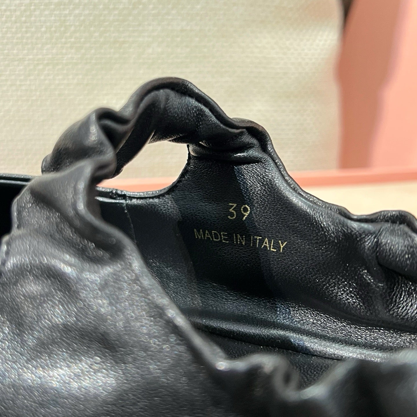 미우미우 루슈 나파 가죽 발레리나