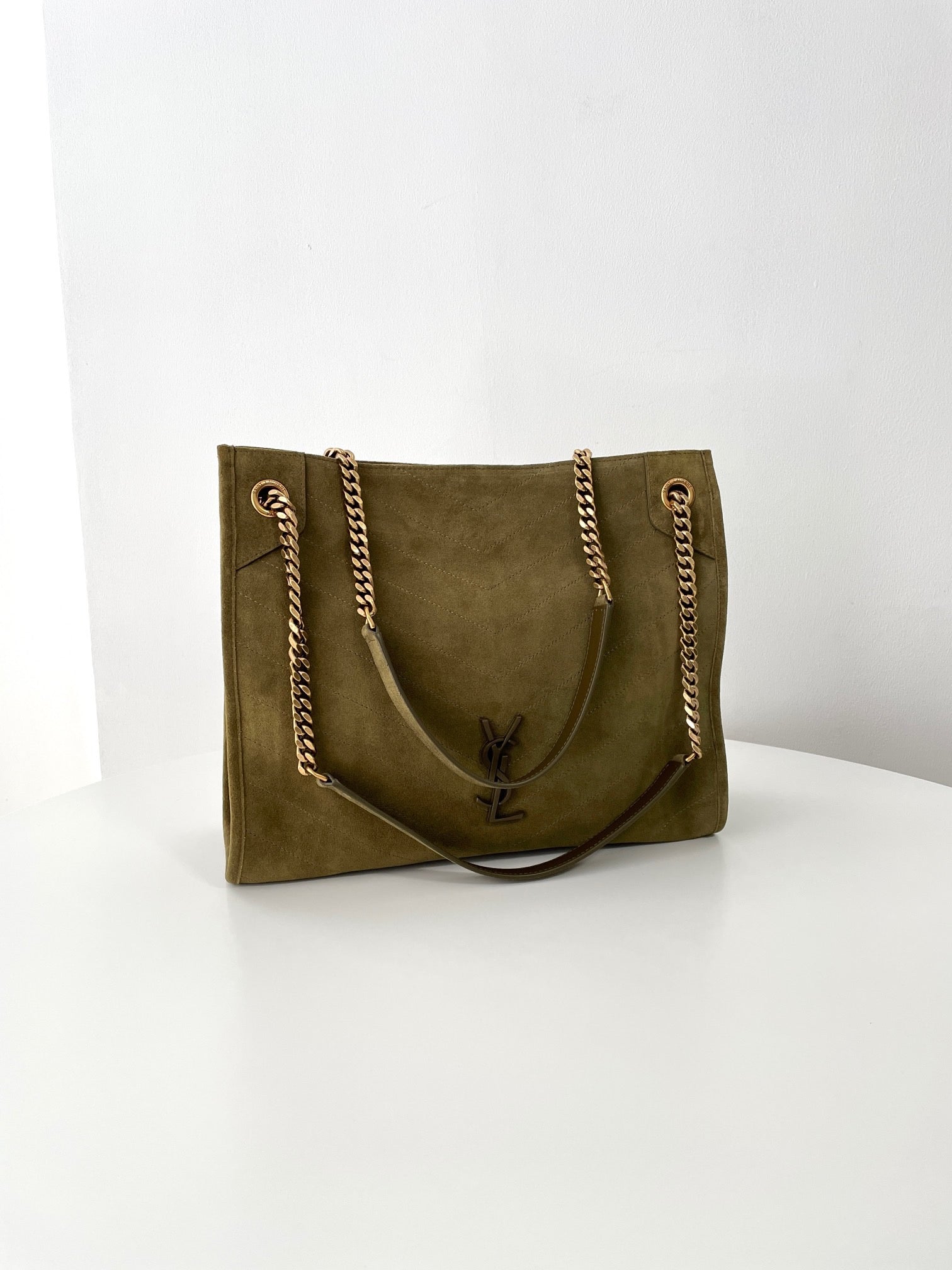 생로랑 니키 쇼핑백 빈티지 레더 미디움