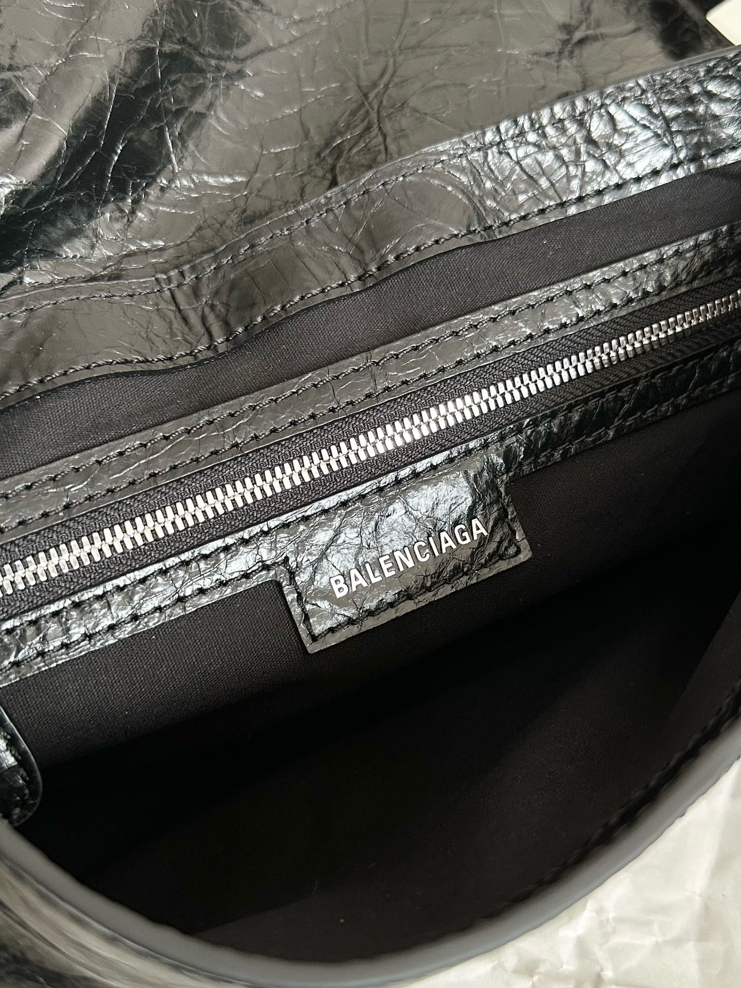 발렌시아가 르 카골 크로스백