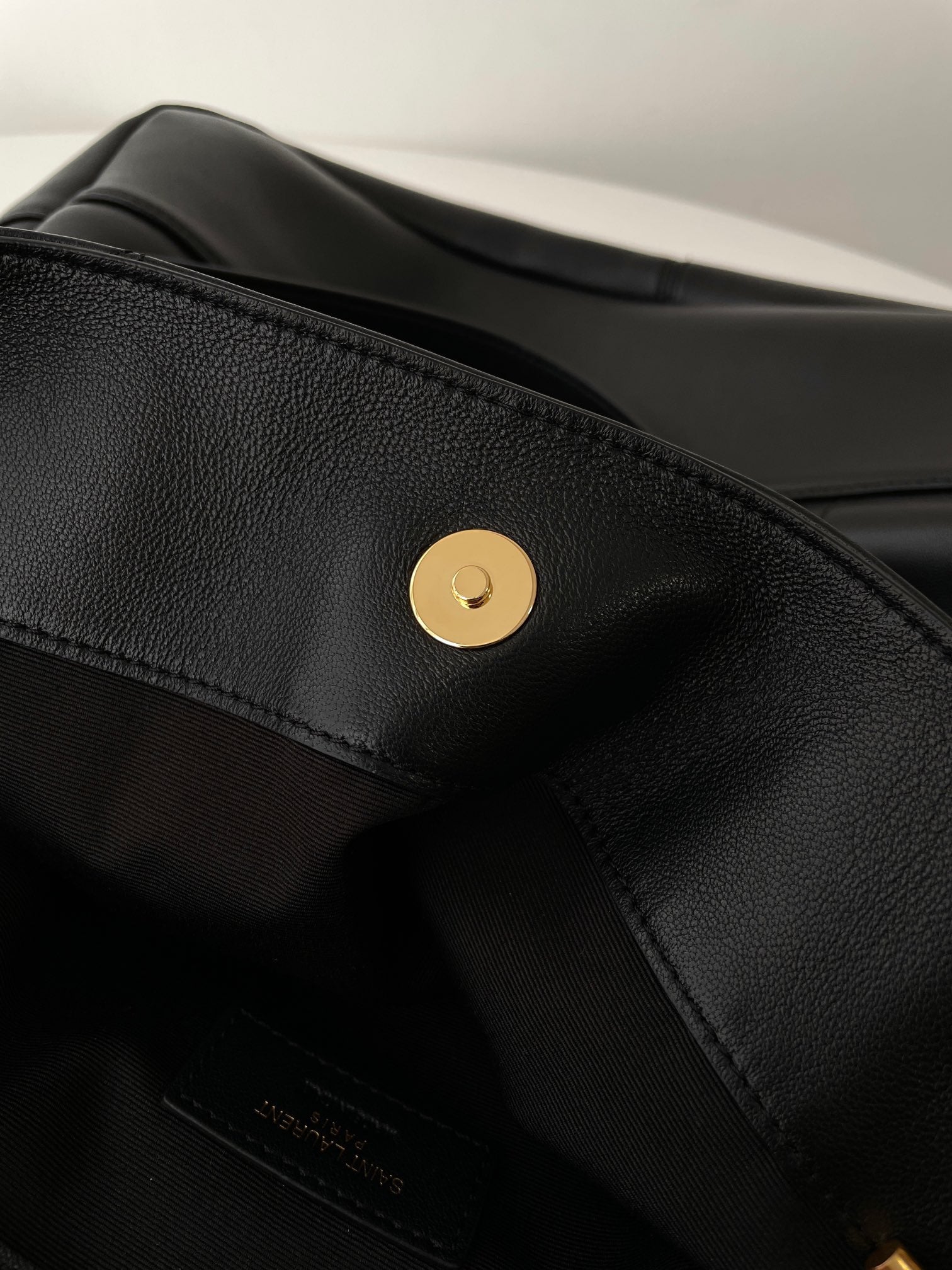 생로랑 제이미 4.3 포숑 램스킨 라지