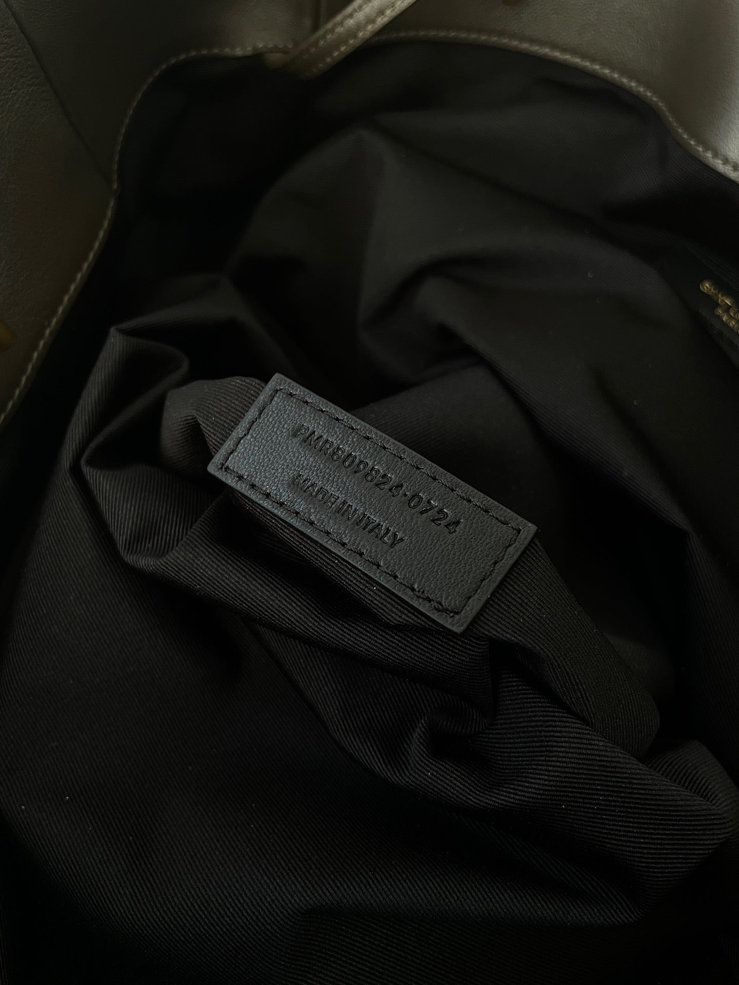 생로랑 제이미 4.3 포숑 램스킨 라지