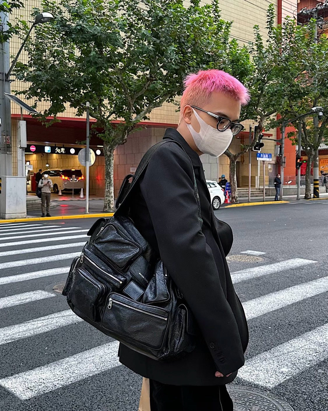 발렌시아가 수퍼비지 라지 슬링백