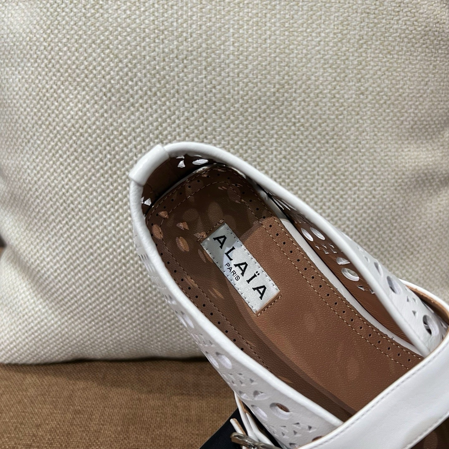 알라이아 비엔 발레 플랫