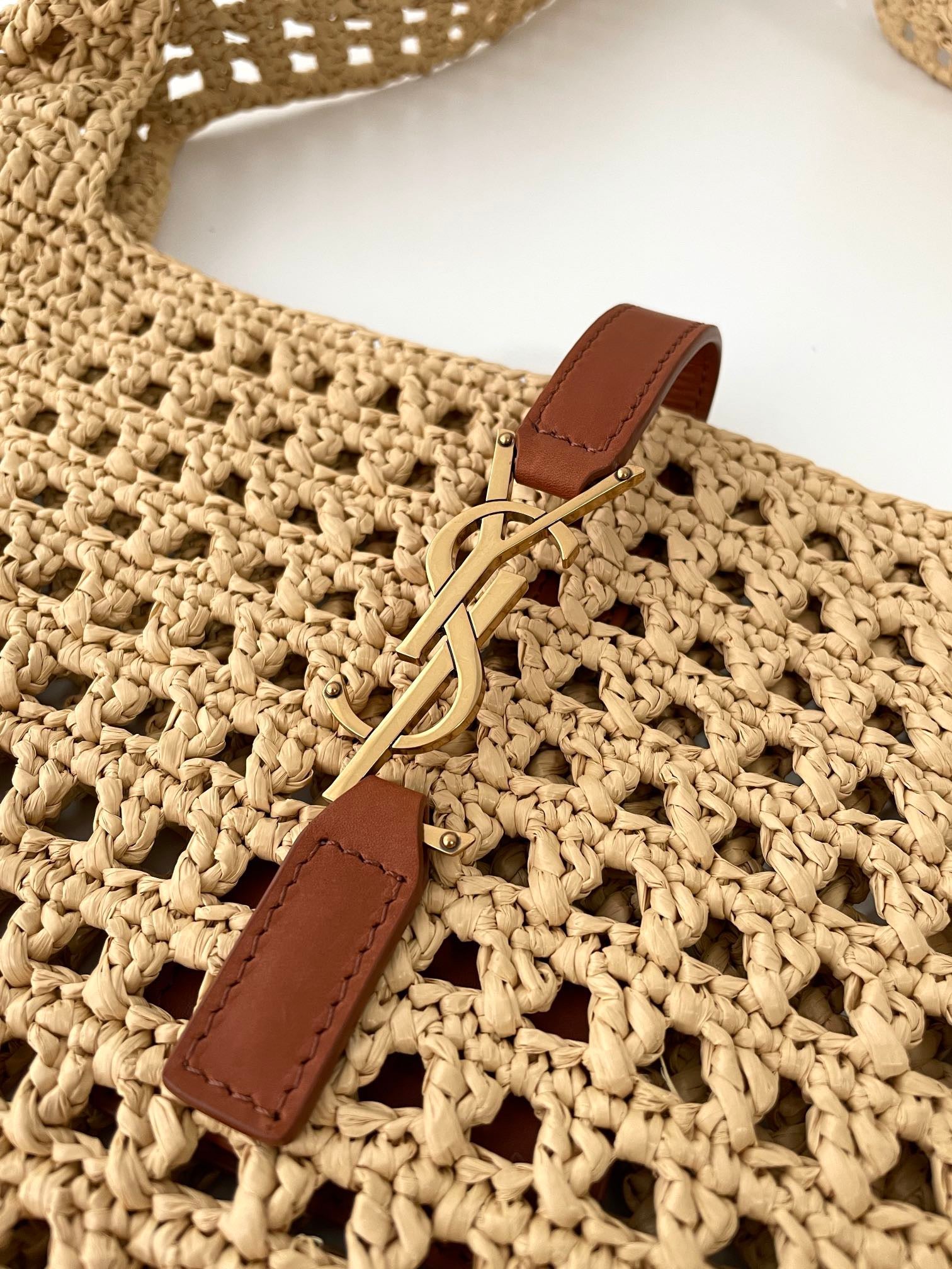 생로랑 크로쉐 라피아 호보백