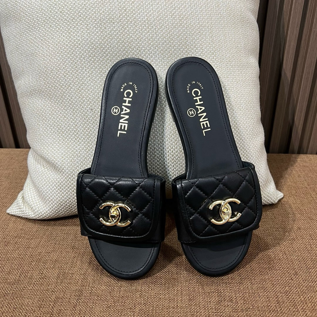 샤넬 25C 퀄팅 슬리퍼