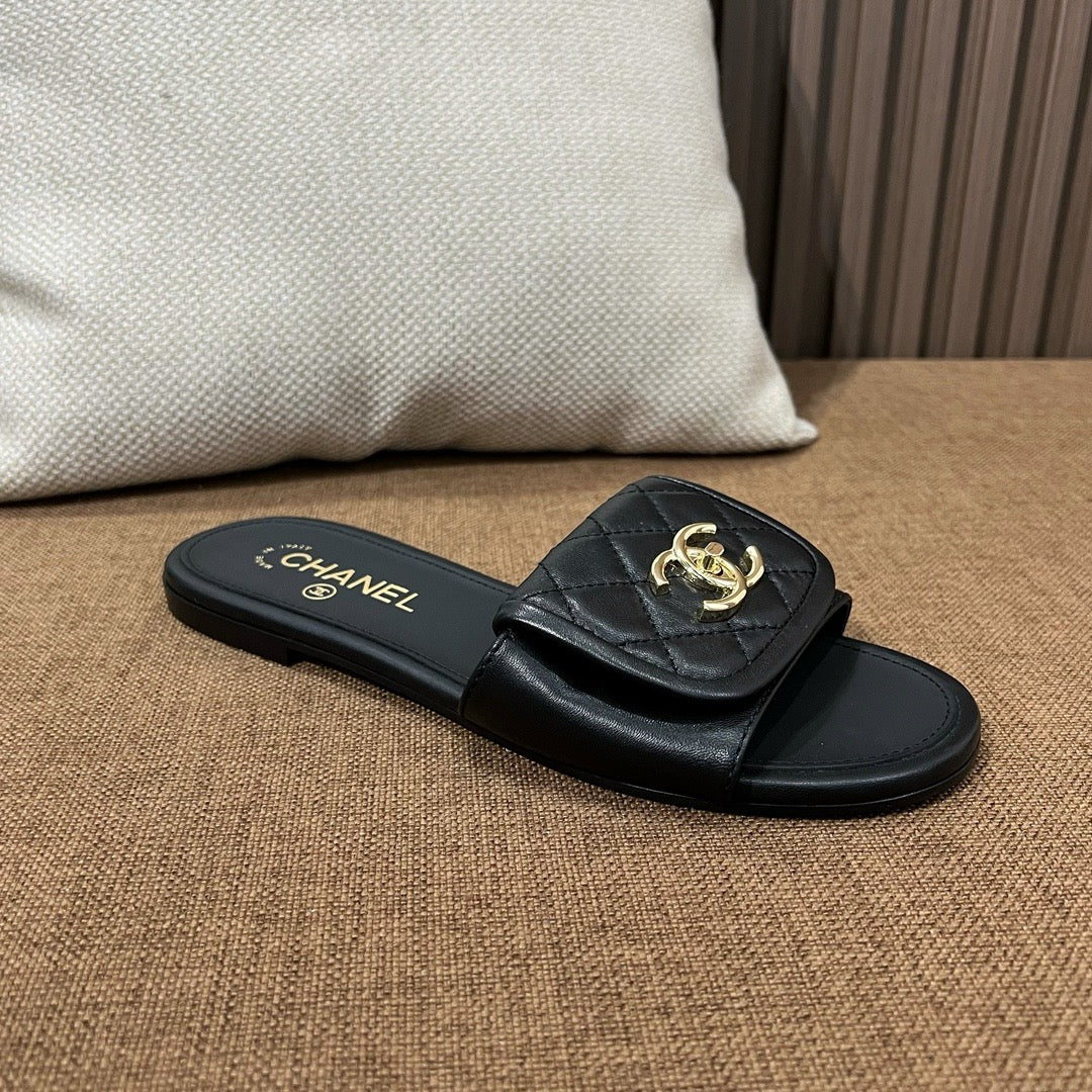 샤넬 25C 퀄팅 슬리퍼