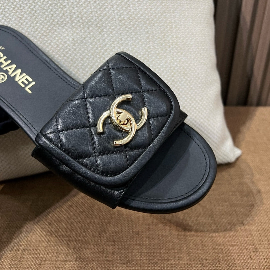샤넬 25C 퀄팅 슬리퍼