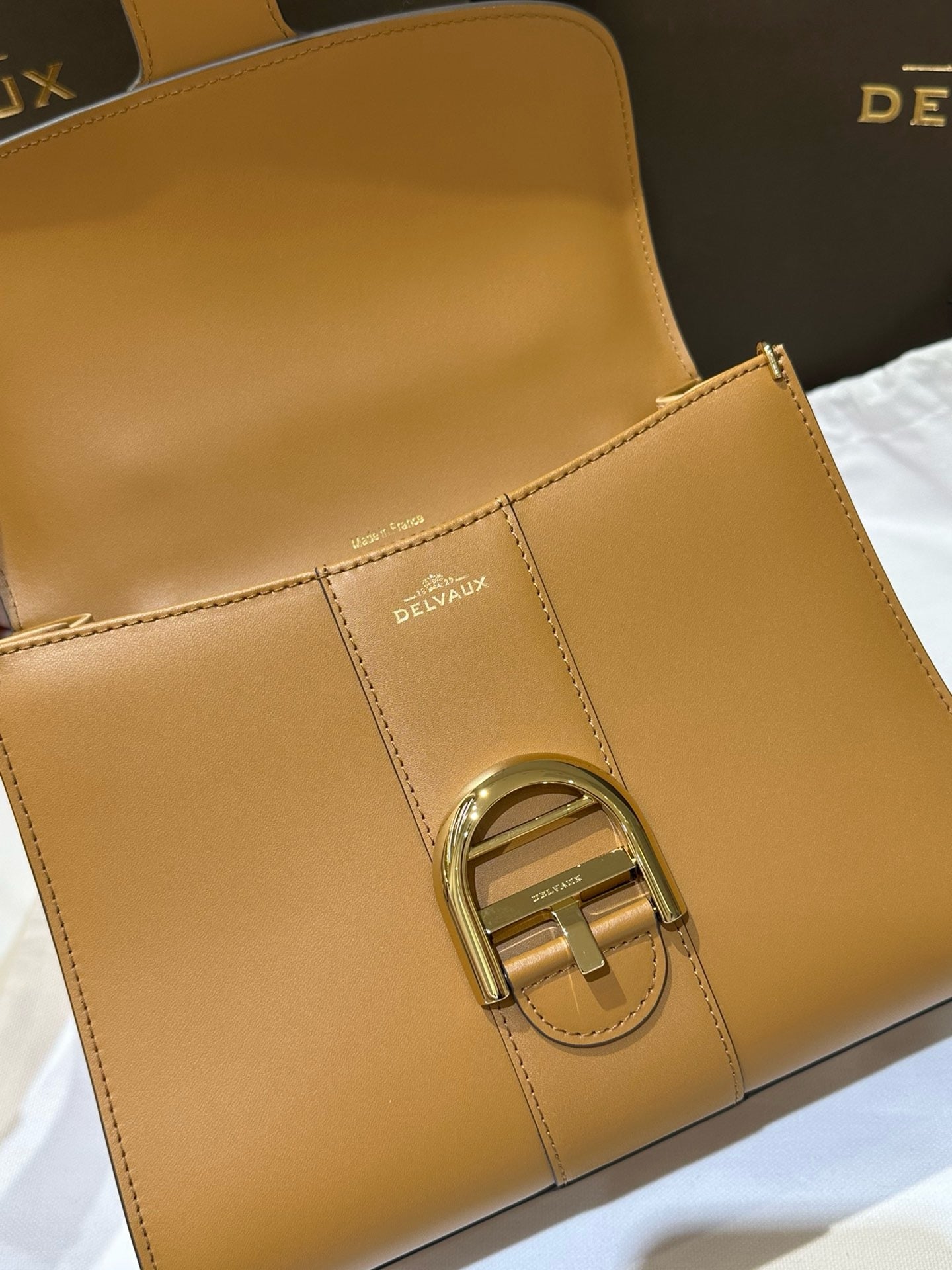 델보 브리앙 PM 복스