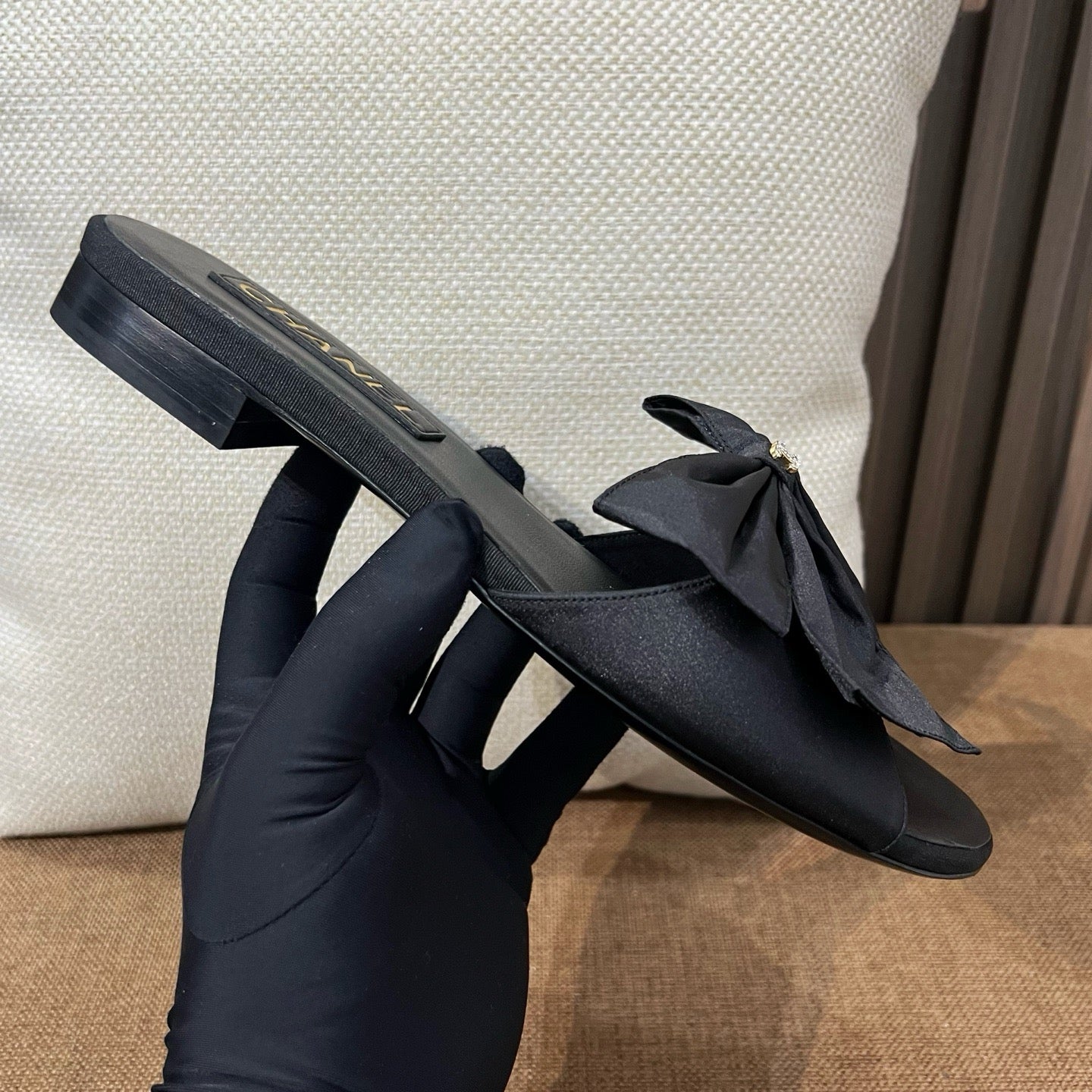 샤넬 리본 슬리퍼