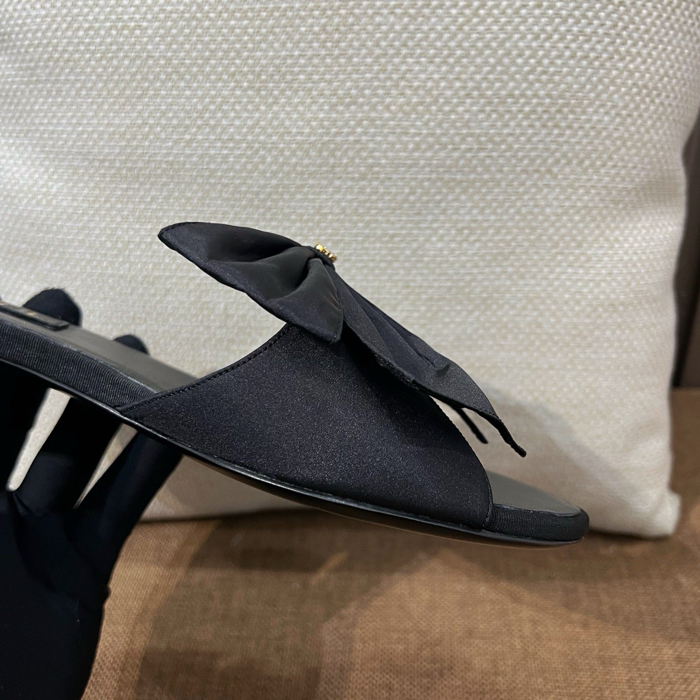 샤넬 리본 슬리퍼