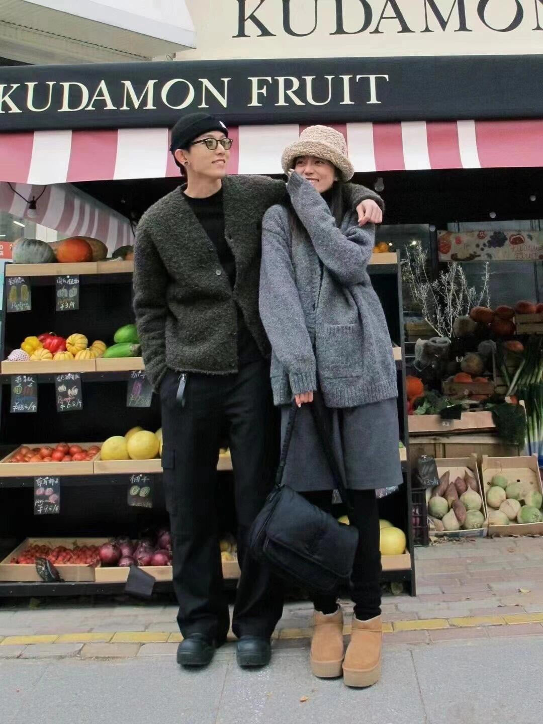 생로랑 니키 메신저백 에코닐 미디움