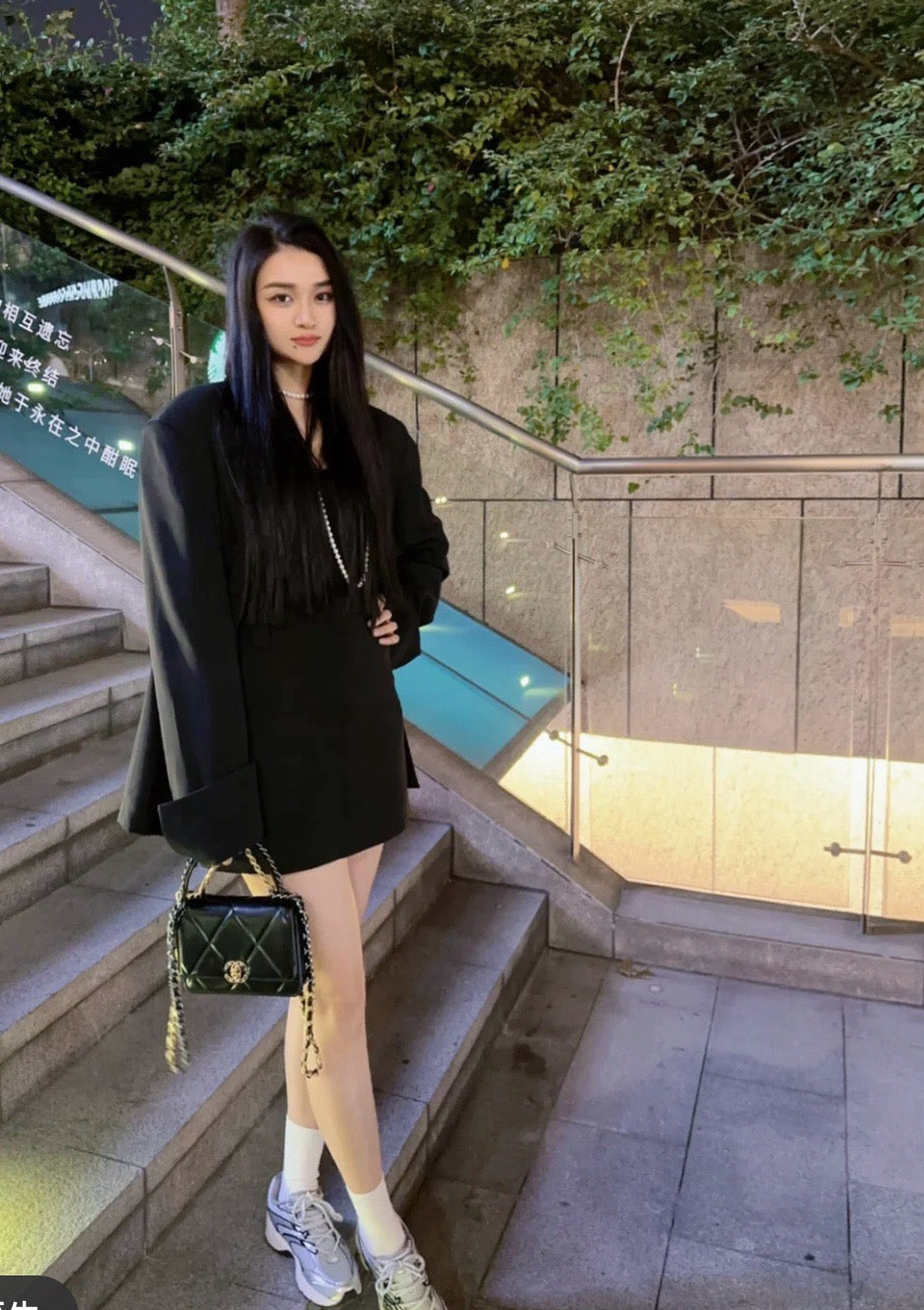 샤넬 19 WOC
