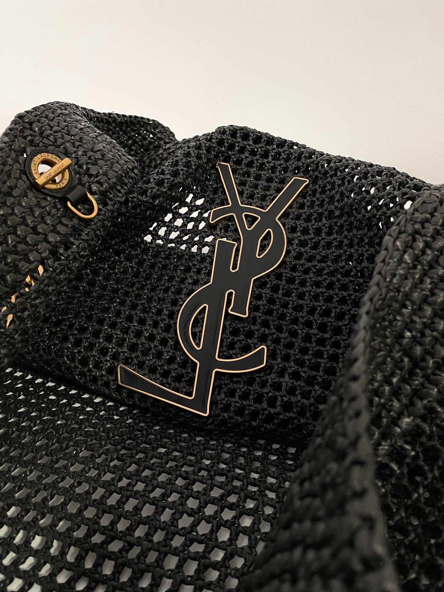 생로랑 이카레 라피아 백