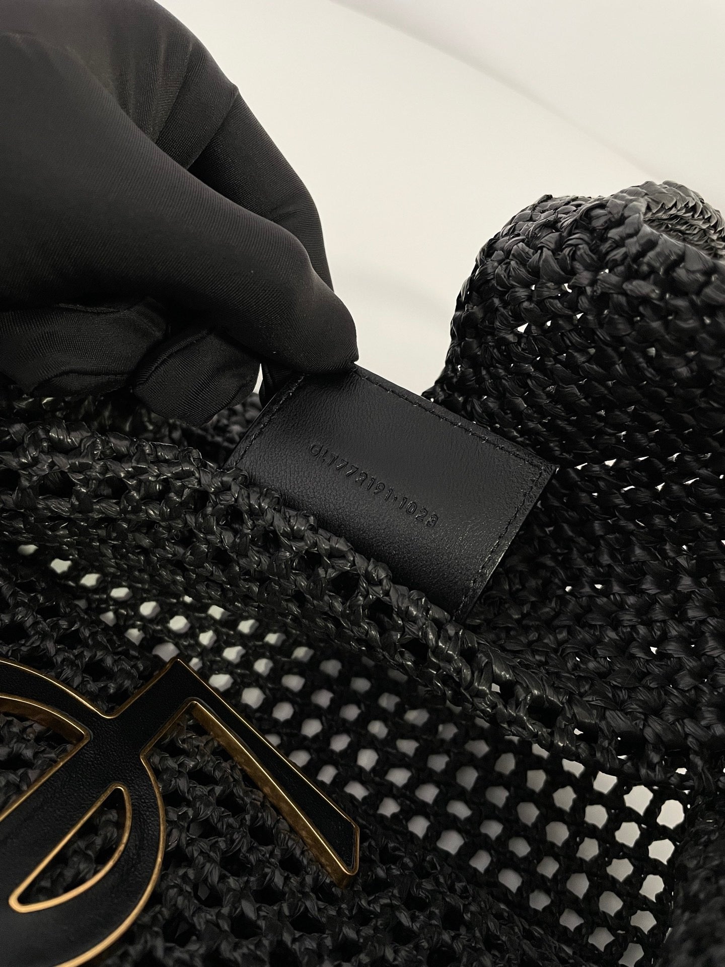 생로랑 이카레 라피아 백