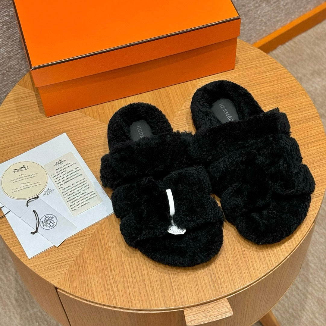 에르메스 CHYPRE 시프레 샌들 시어링