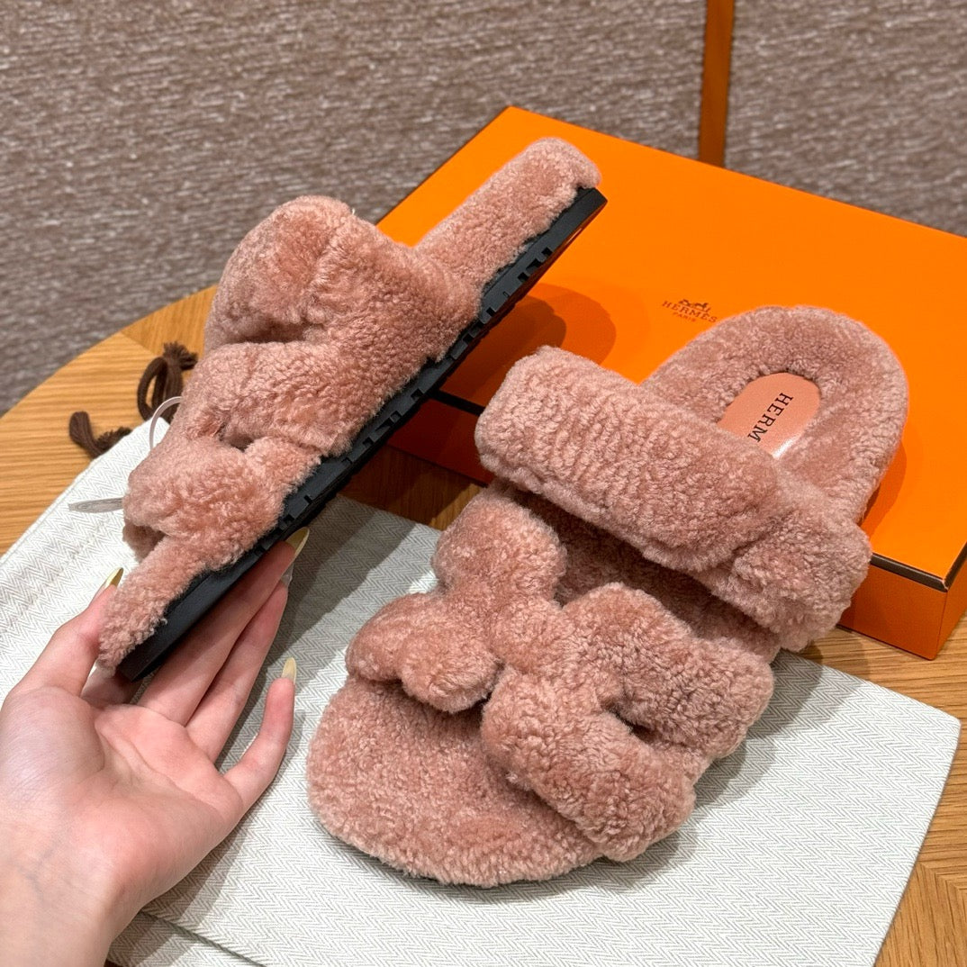 에르메스 CHYPRE 시프레 샌들 시어링
