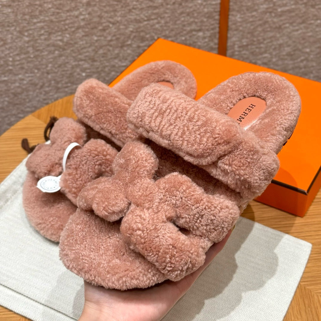 에르메스 CHYPRE 시프레 샌들 시어링