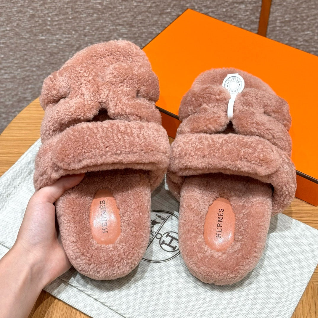 에르메스 CHYPRE 시프레 샌들 시어링