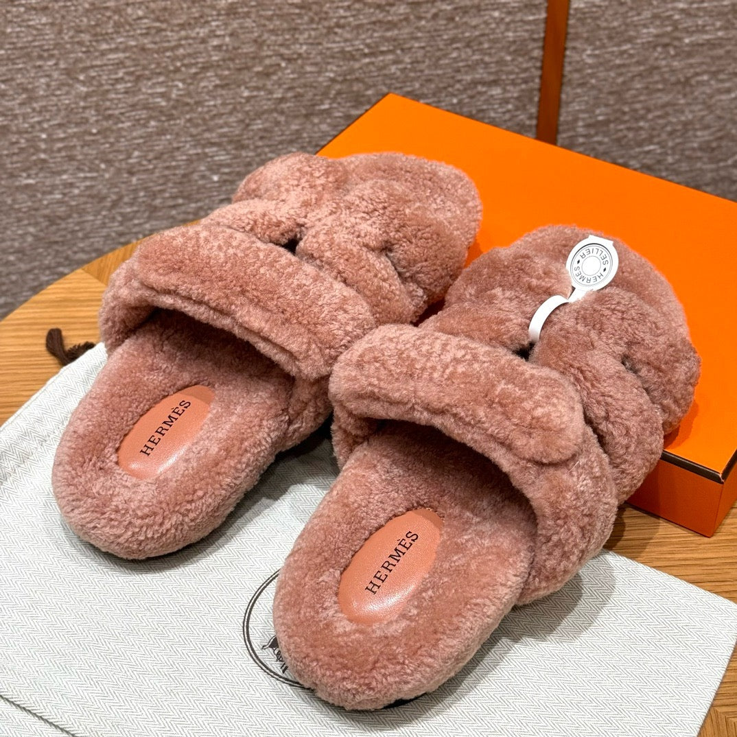 에르메스 CHYPRE 시프레 샌들 시어링
