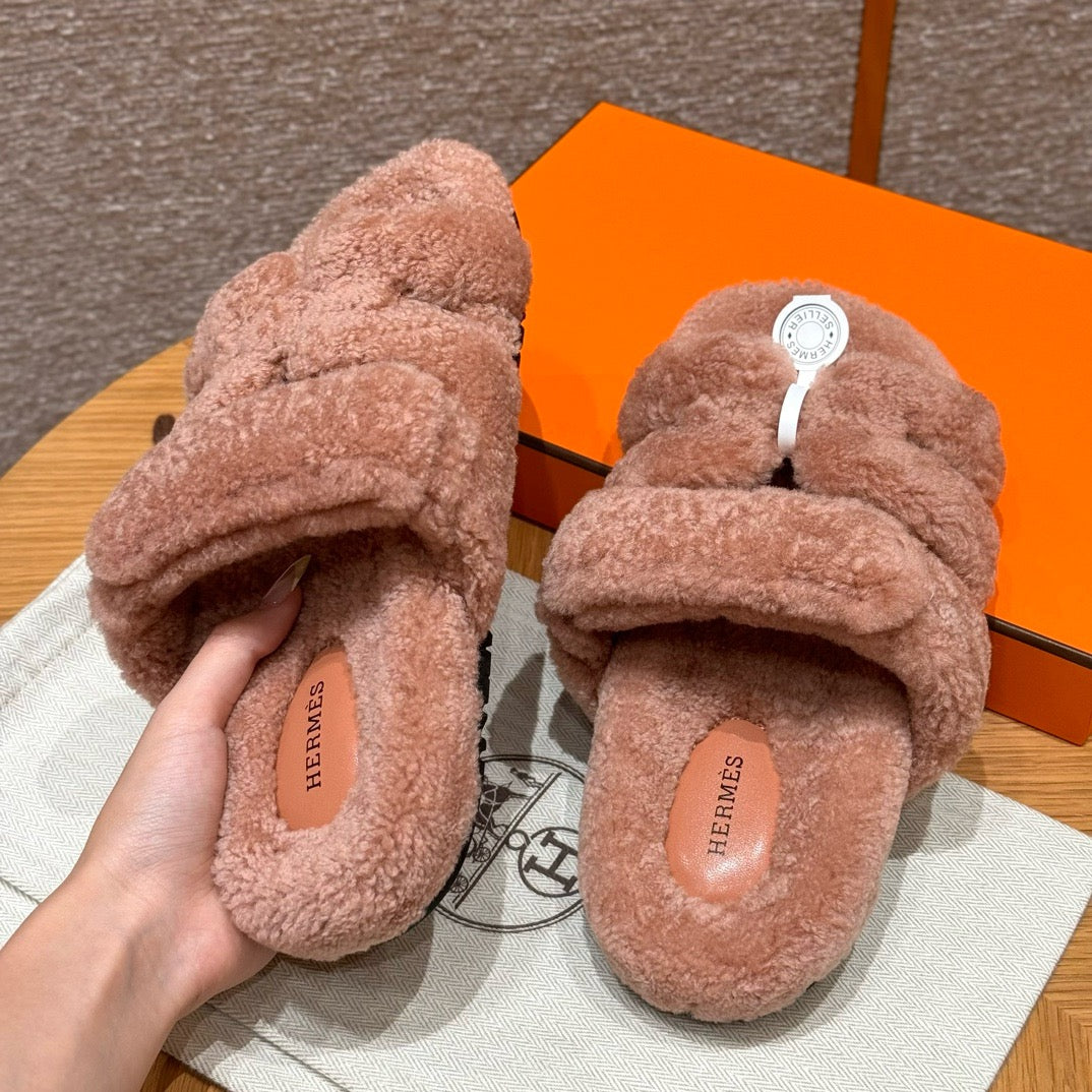 에르메스 CHYPRE 시프레 샌들 시어링