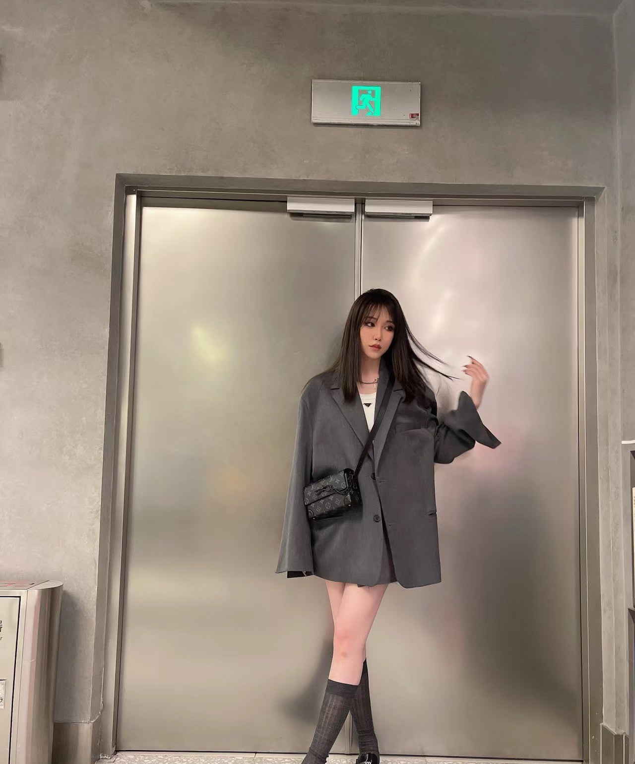 루이비통 스티머 웨어러블 월릿