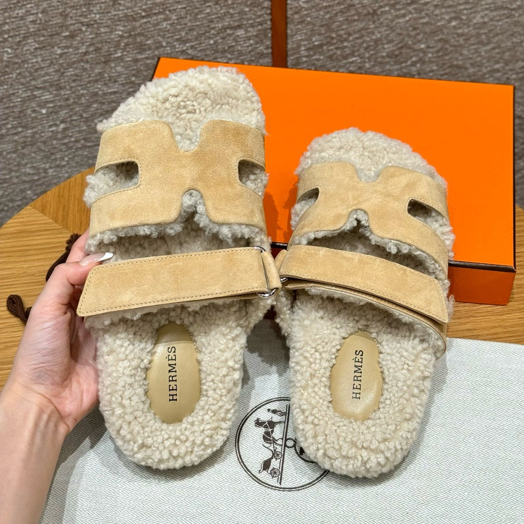 에르메스 CHYPRE 시프레 슬리퍼 양털