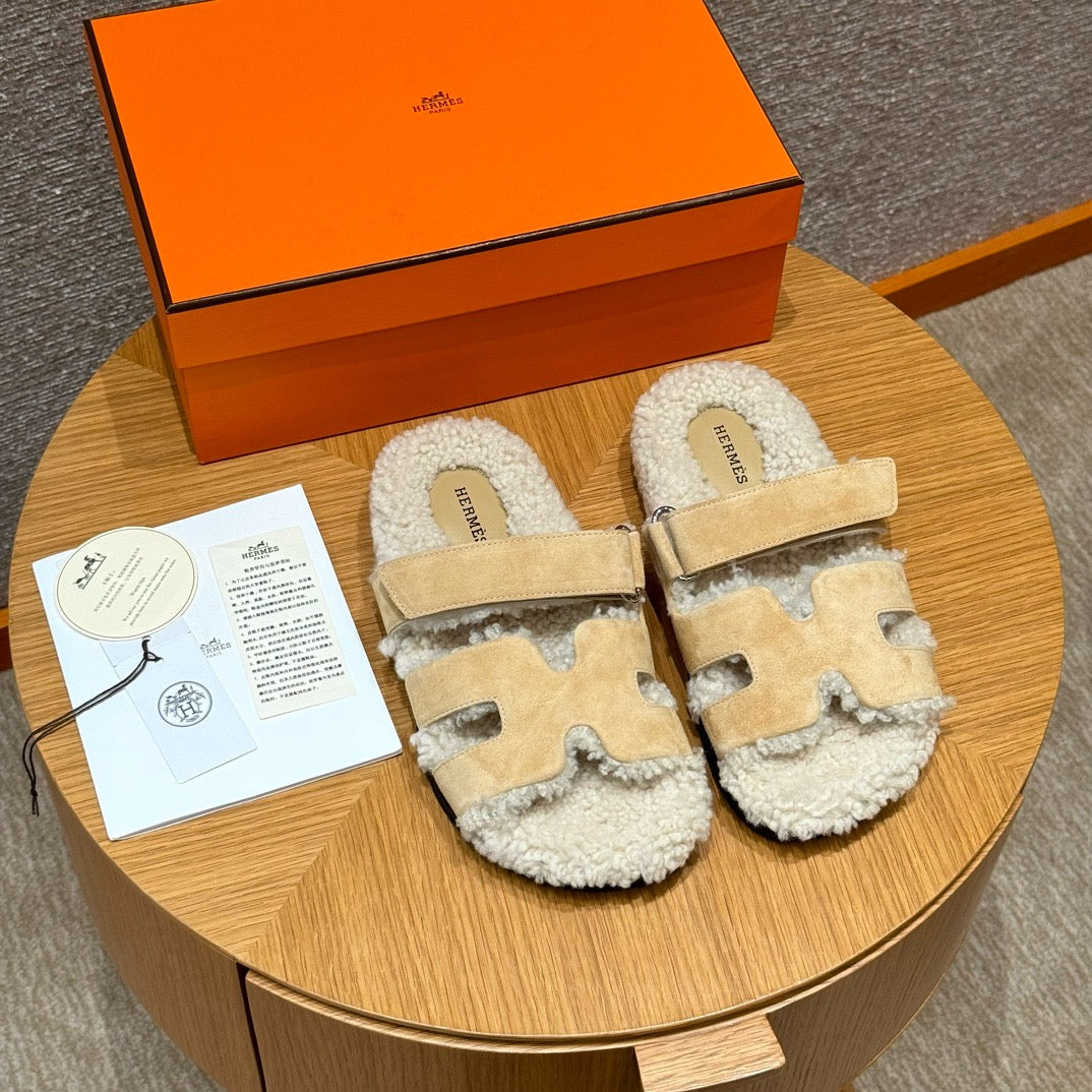 에르메스 CHYPRE 시프레 슬리퍼 양털