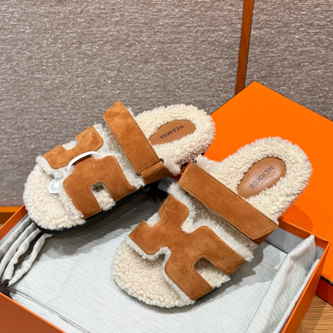 에르메스 CHYPRE 시프레 슬리퍼 양털
