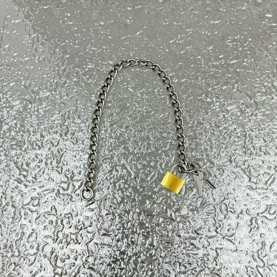 발렌시아가 락 키체인 브레이슬릿