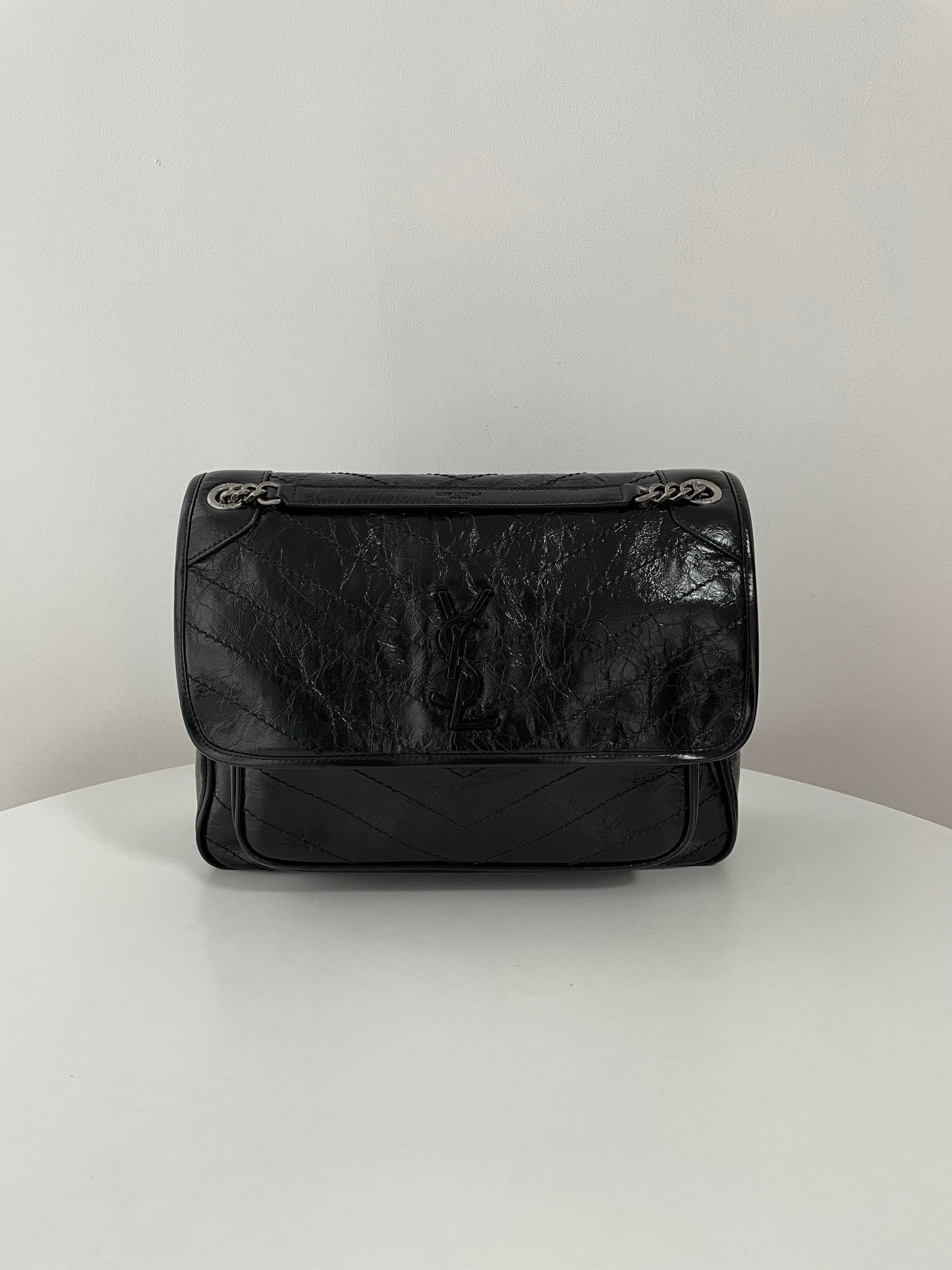 생로랑 니키백 라지 빈티지 레더