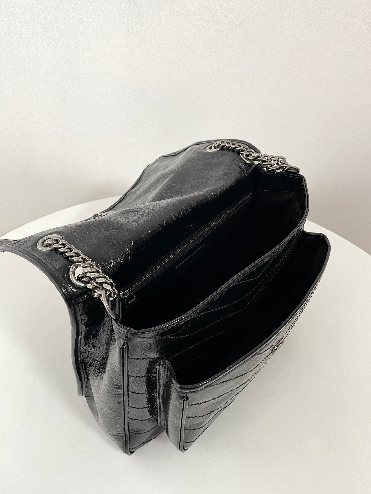 생로랑 니키백 라지 빈티지 레더