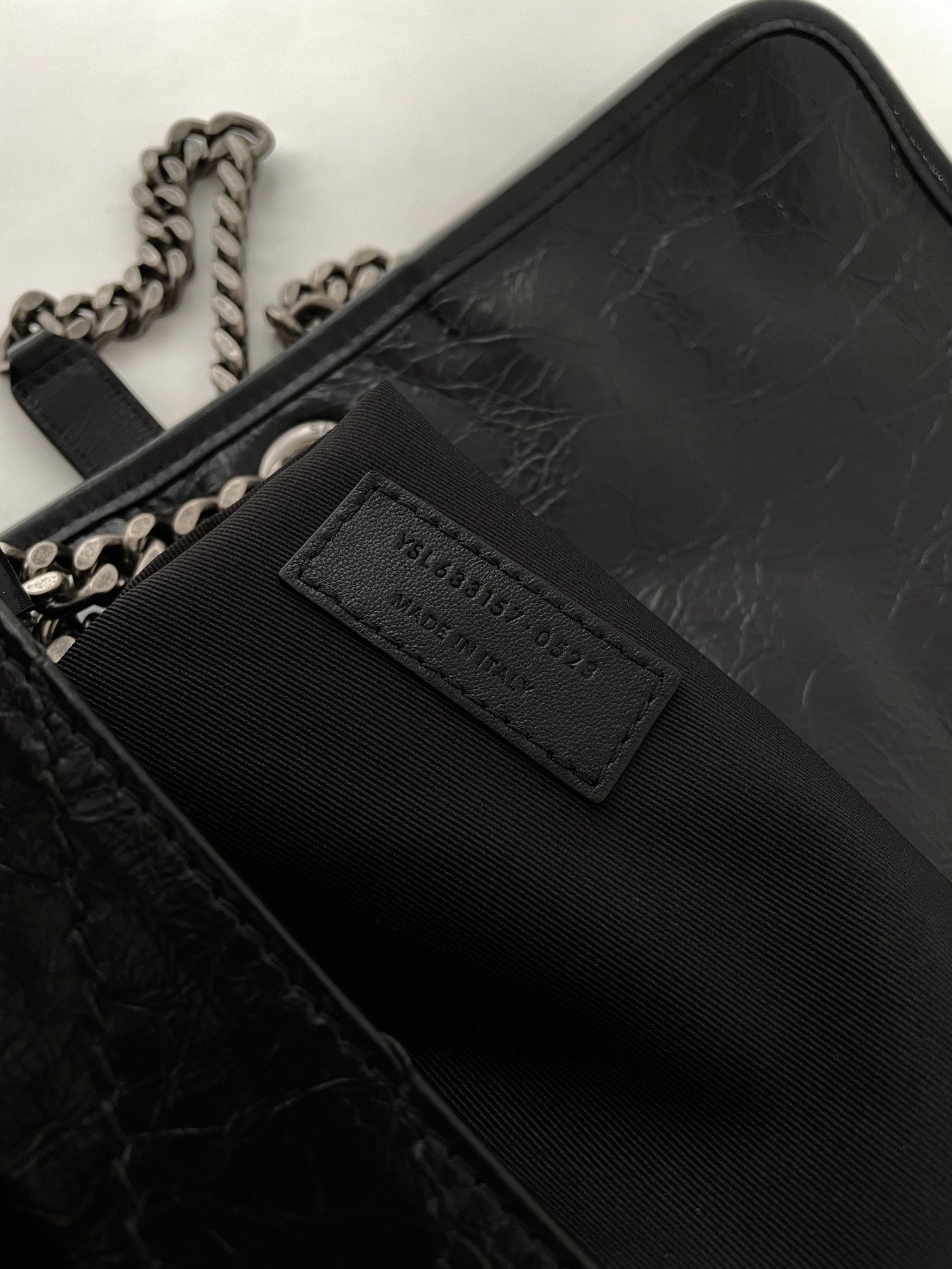 생로랑 니키백 라지 빈티지 레더