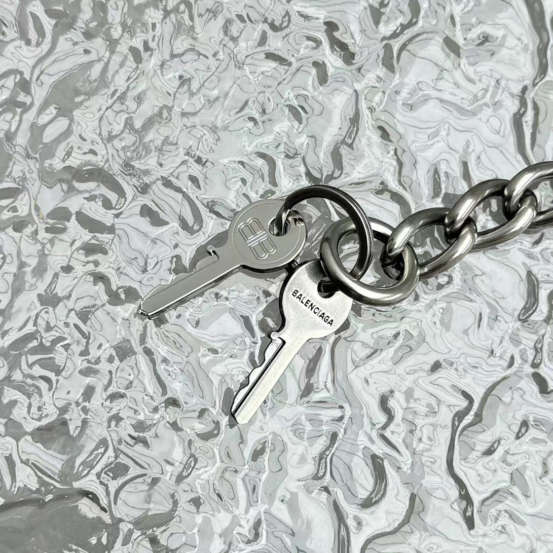 발렌시아가 락 키체인 네크리스