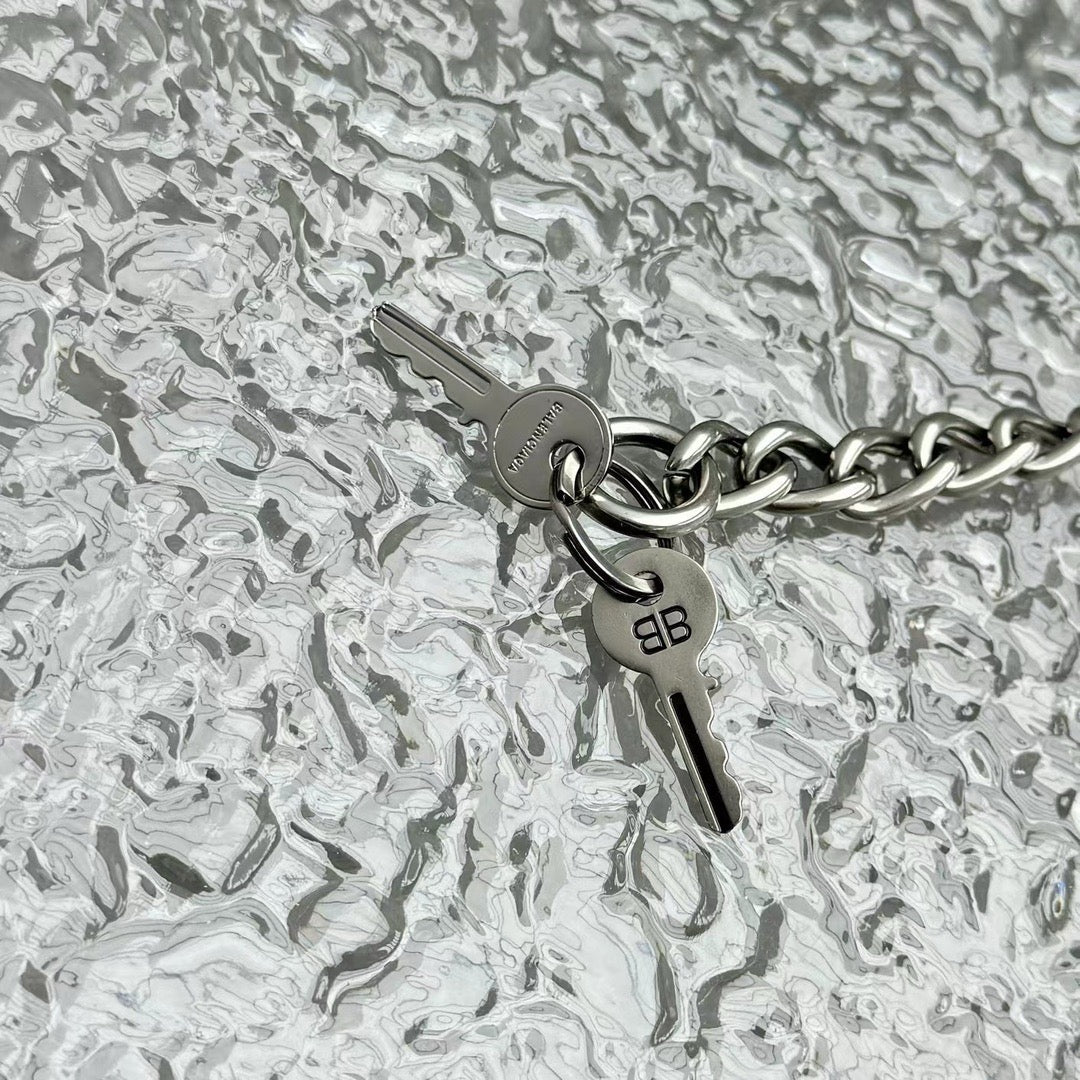 발렌시아가 락 키체인 네크리스