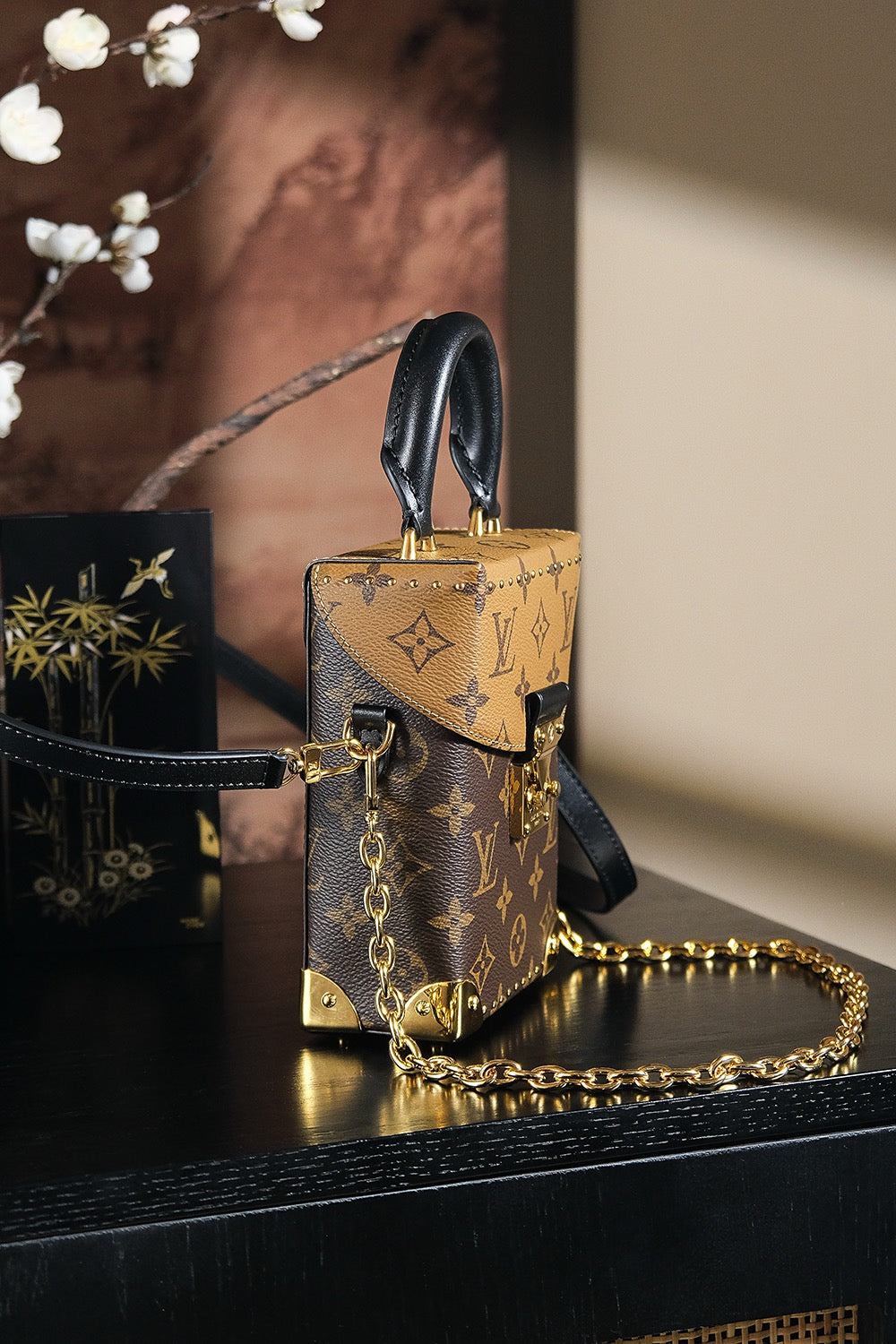 루이비통 카메라 박스 크로스백