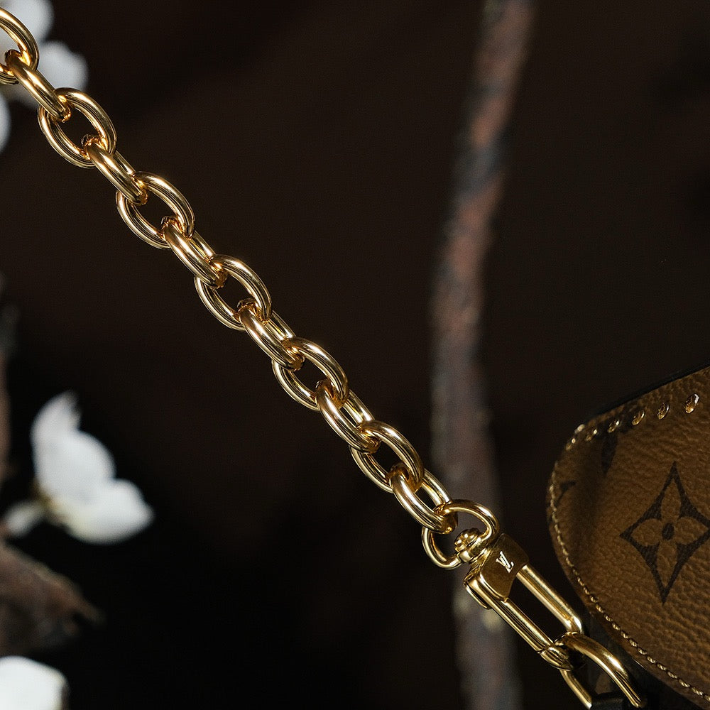 루이비통 카메라 박스 크로스백