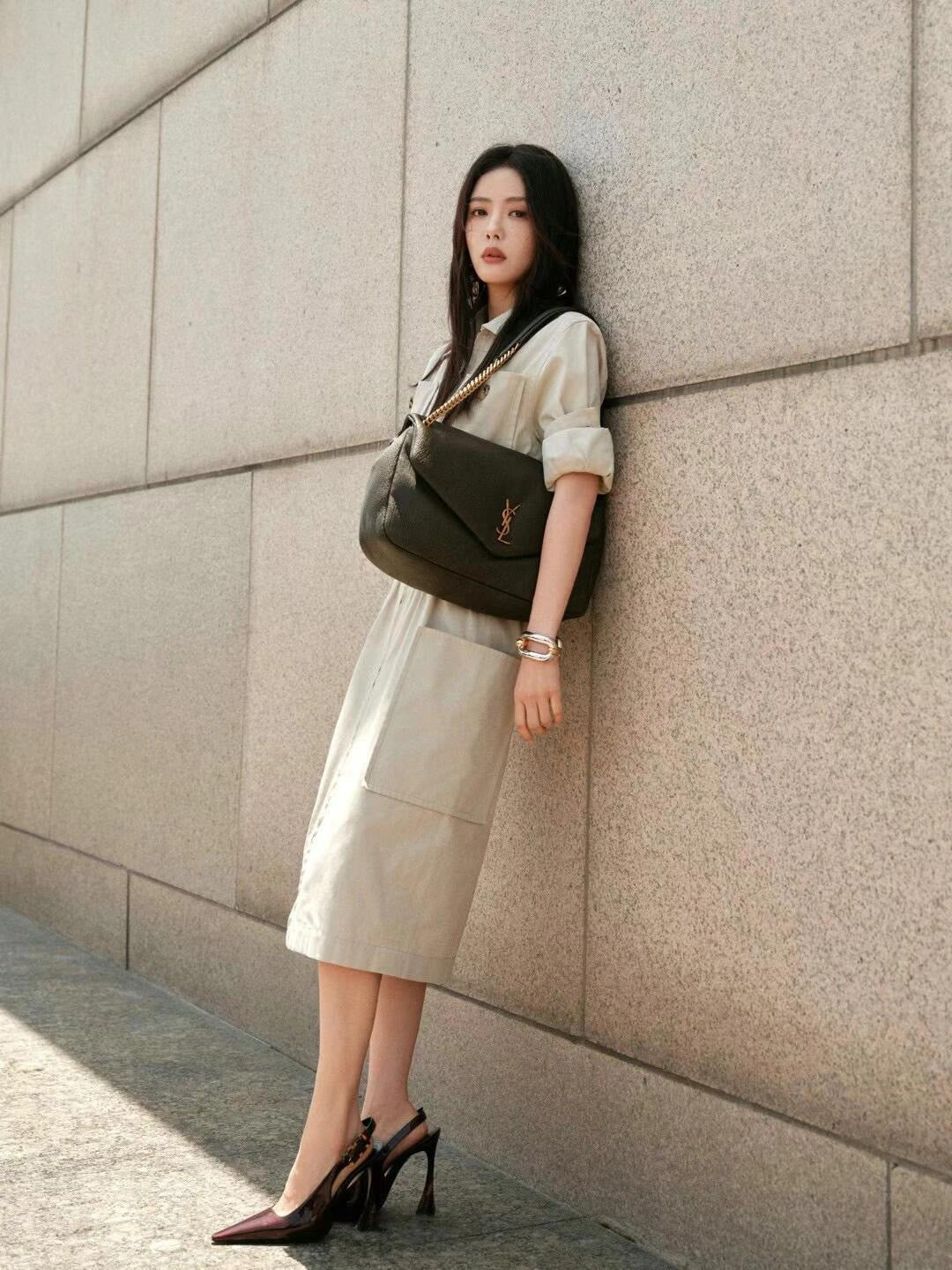 생로랑 칼립소백 그레인 램스킨 라지
